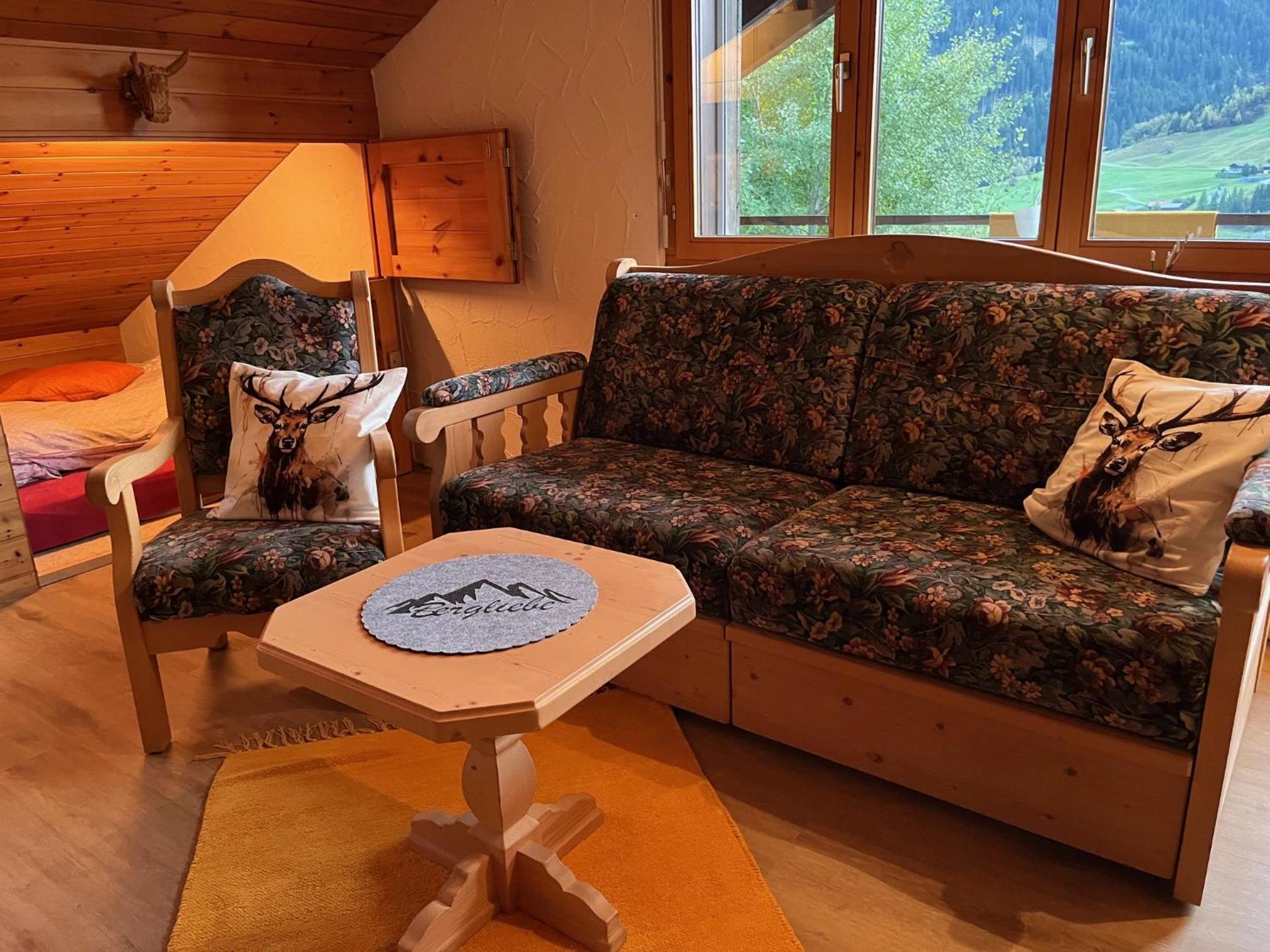 Casa Tresch Sedrun Tujetsch bis 5 Pers