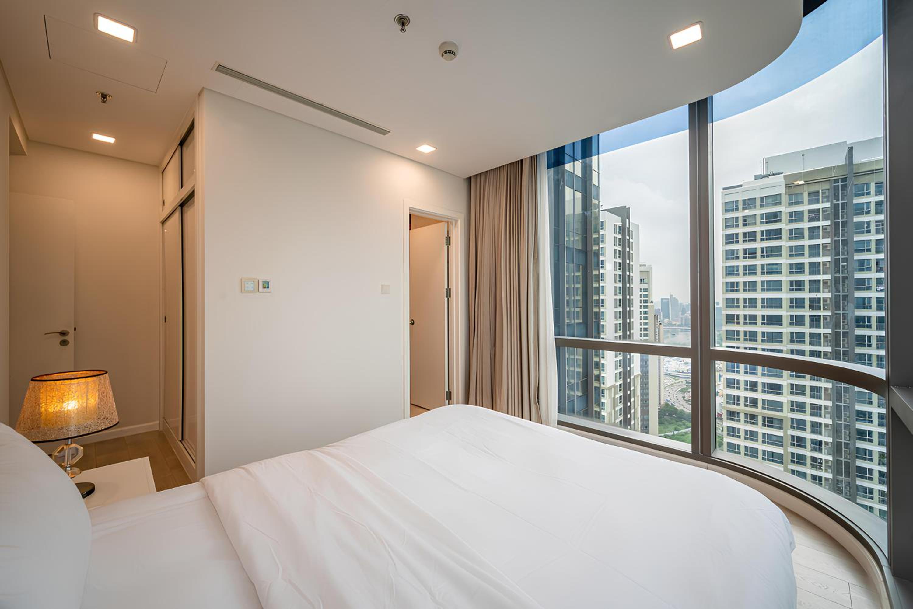 The Suite Landmark Saigon