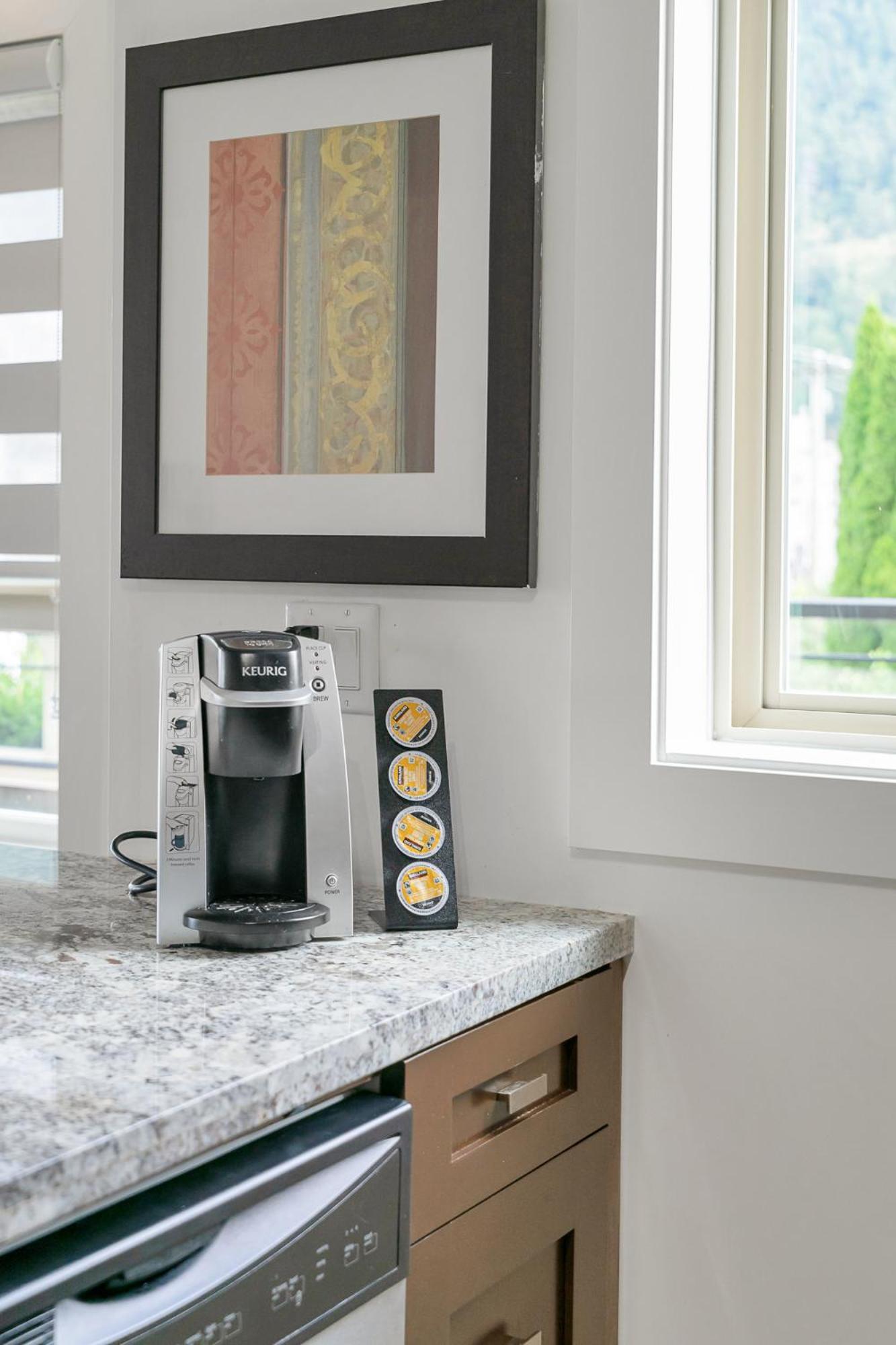 Stylish Urban Retreat 2BR Condo