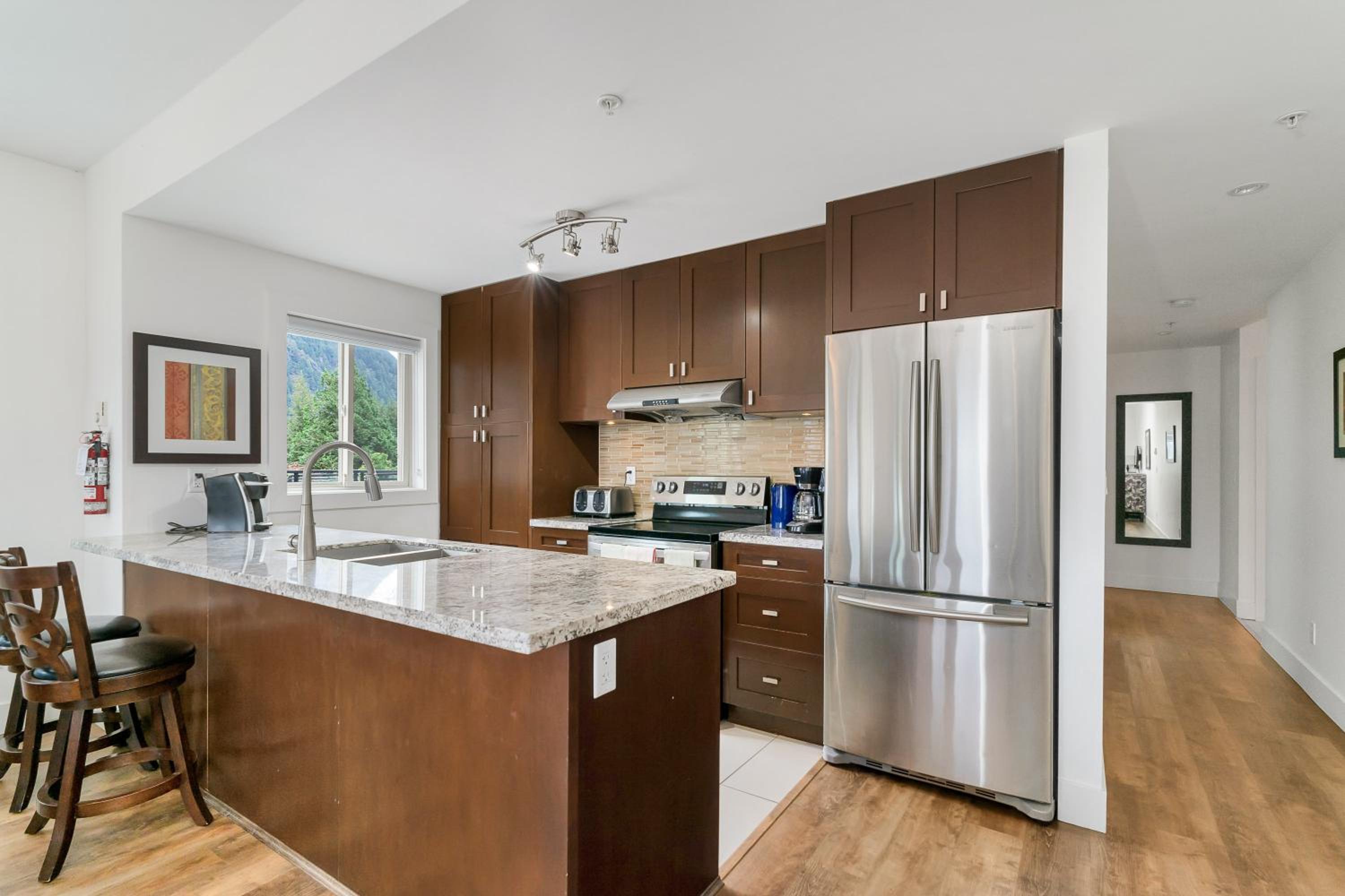 Stylish Urban Retreat 2BR Condo