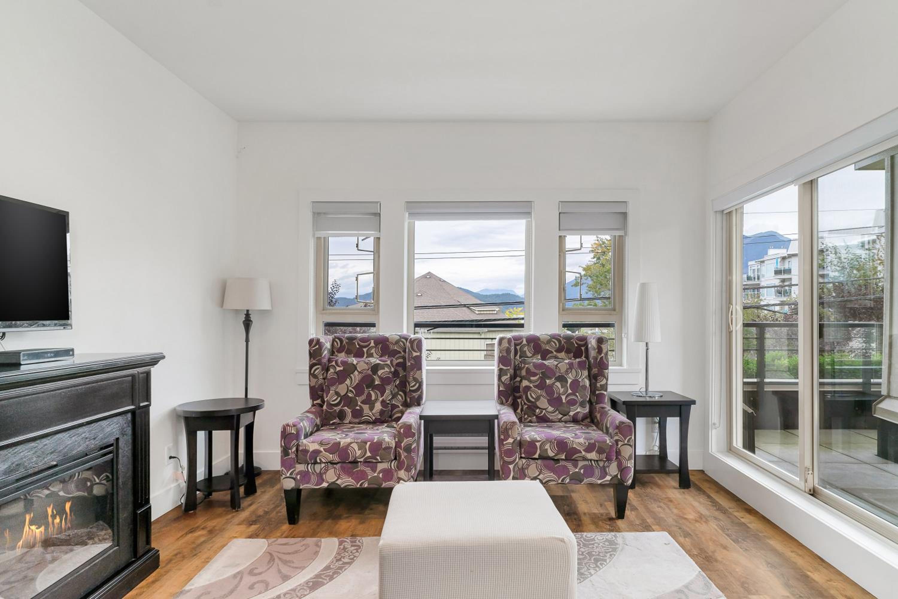 Stylish Urban Retreat 2BR Condo