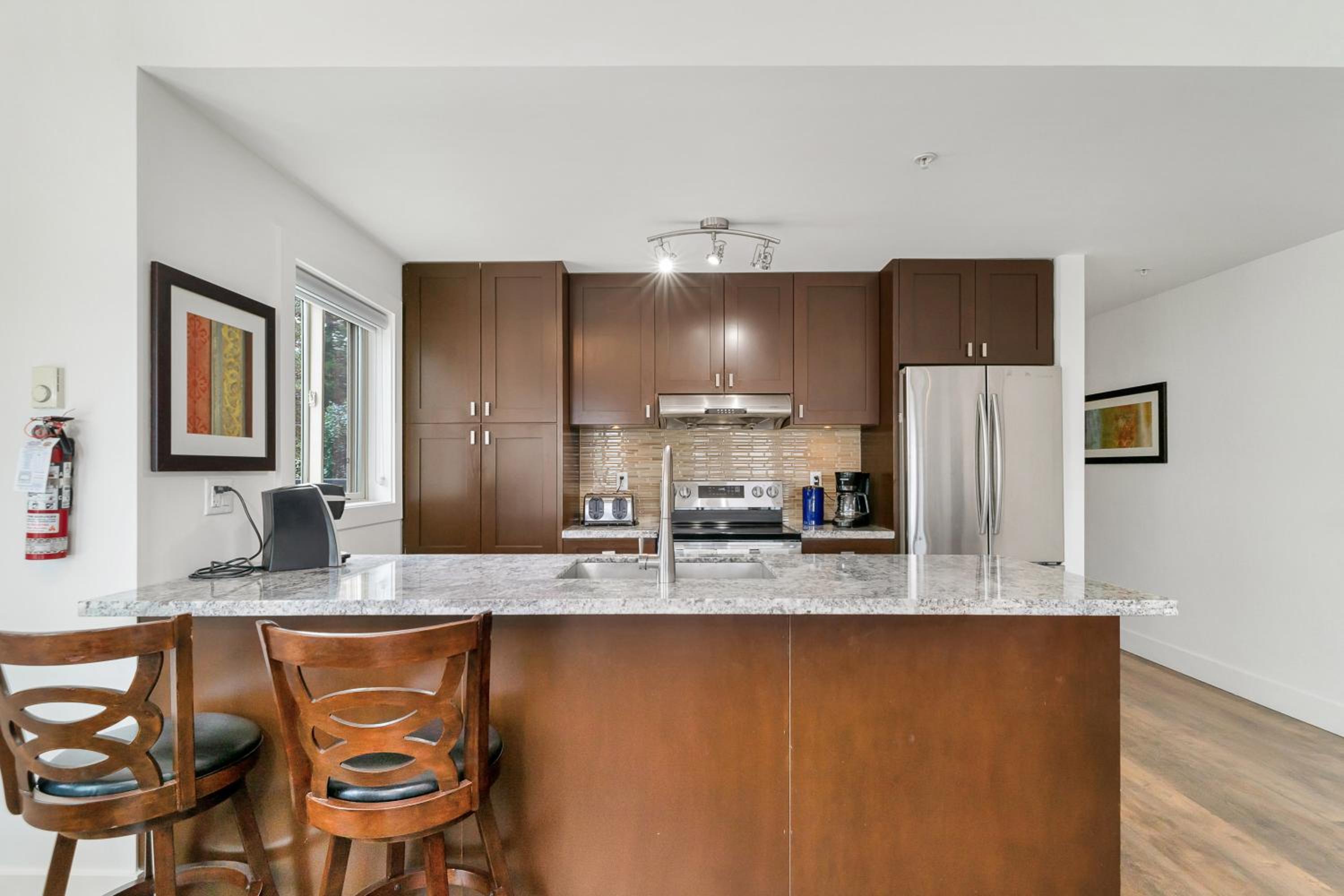 Stylish Urban Retreat 2BR Condo