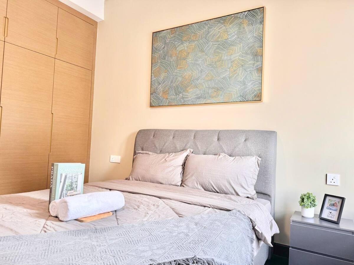 R&F Princess Cove Seine Region by Luxecocoo CK Johor Bahru CIQ