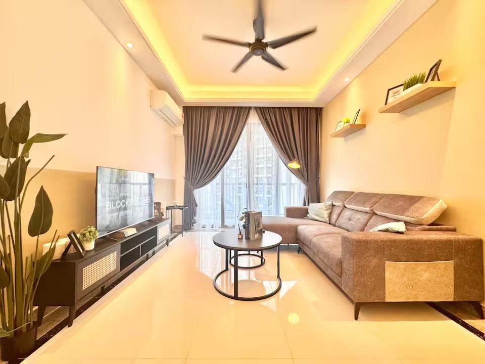R&F Princess Cove Seine Region by Luxecocoo CK Johor Bahru CIQ