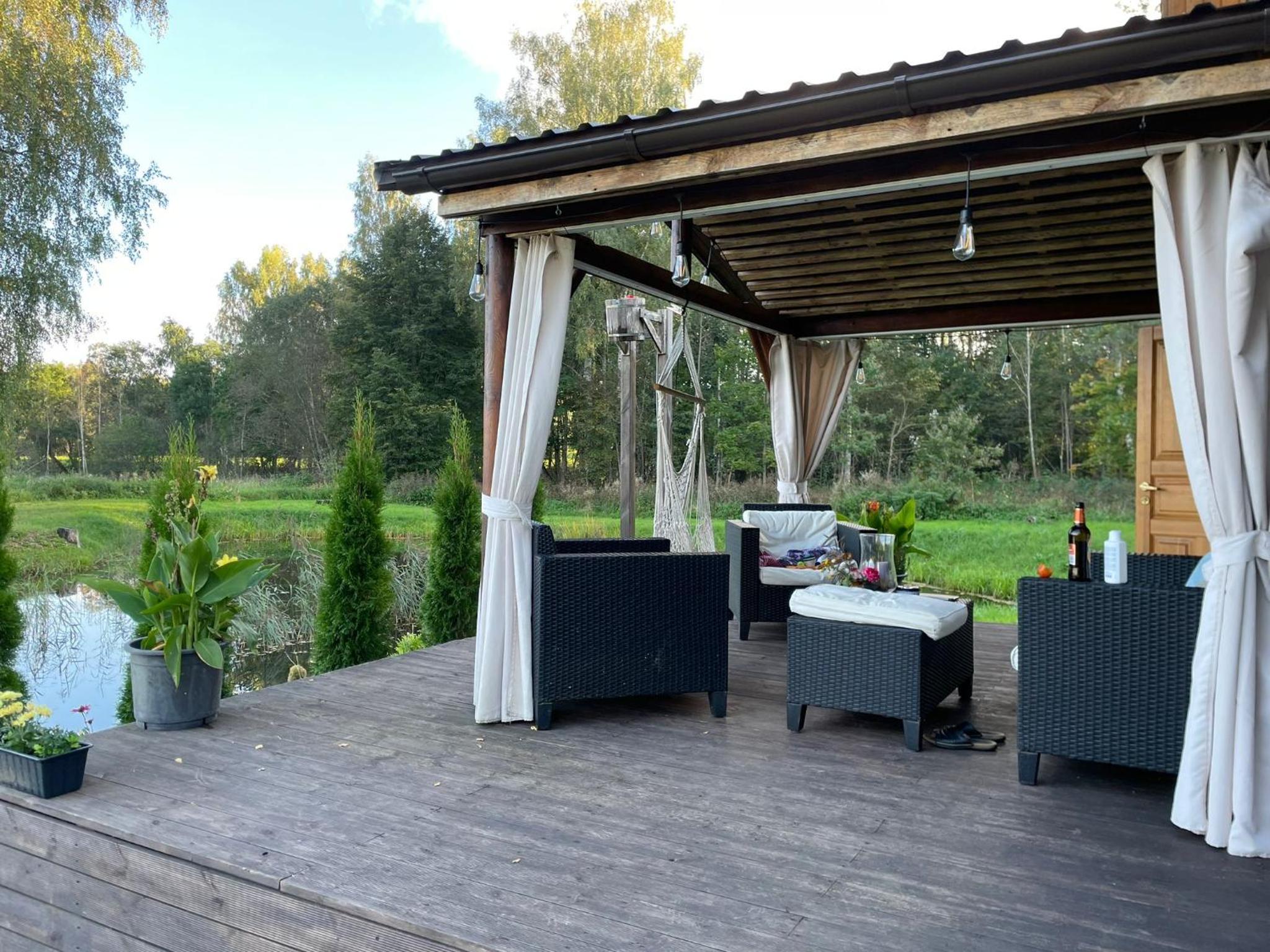Cabin with a sauna& pond+a hot Tub(additional fee) view 4