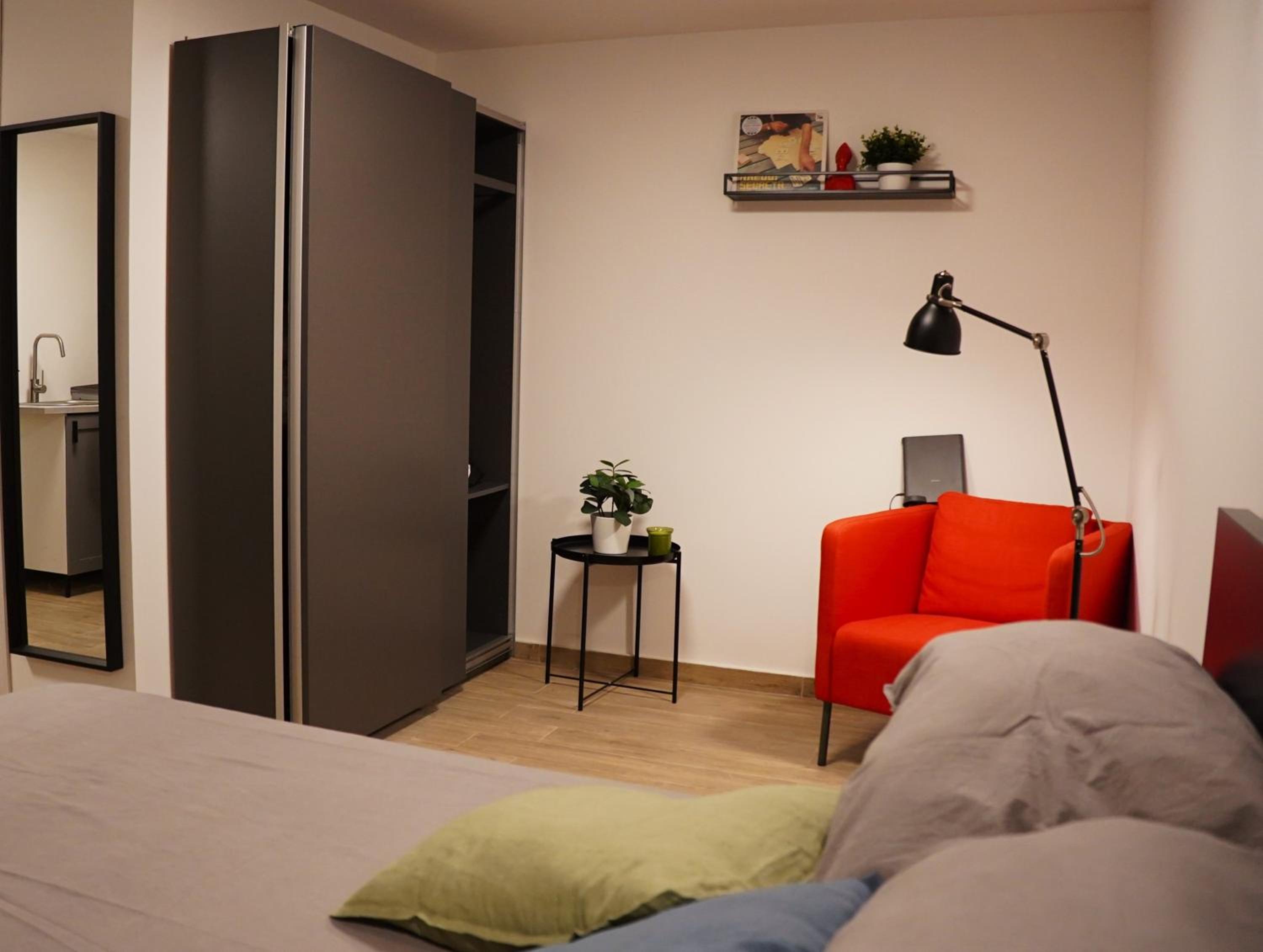 hotel room