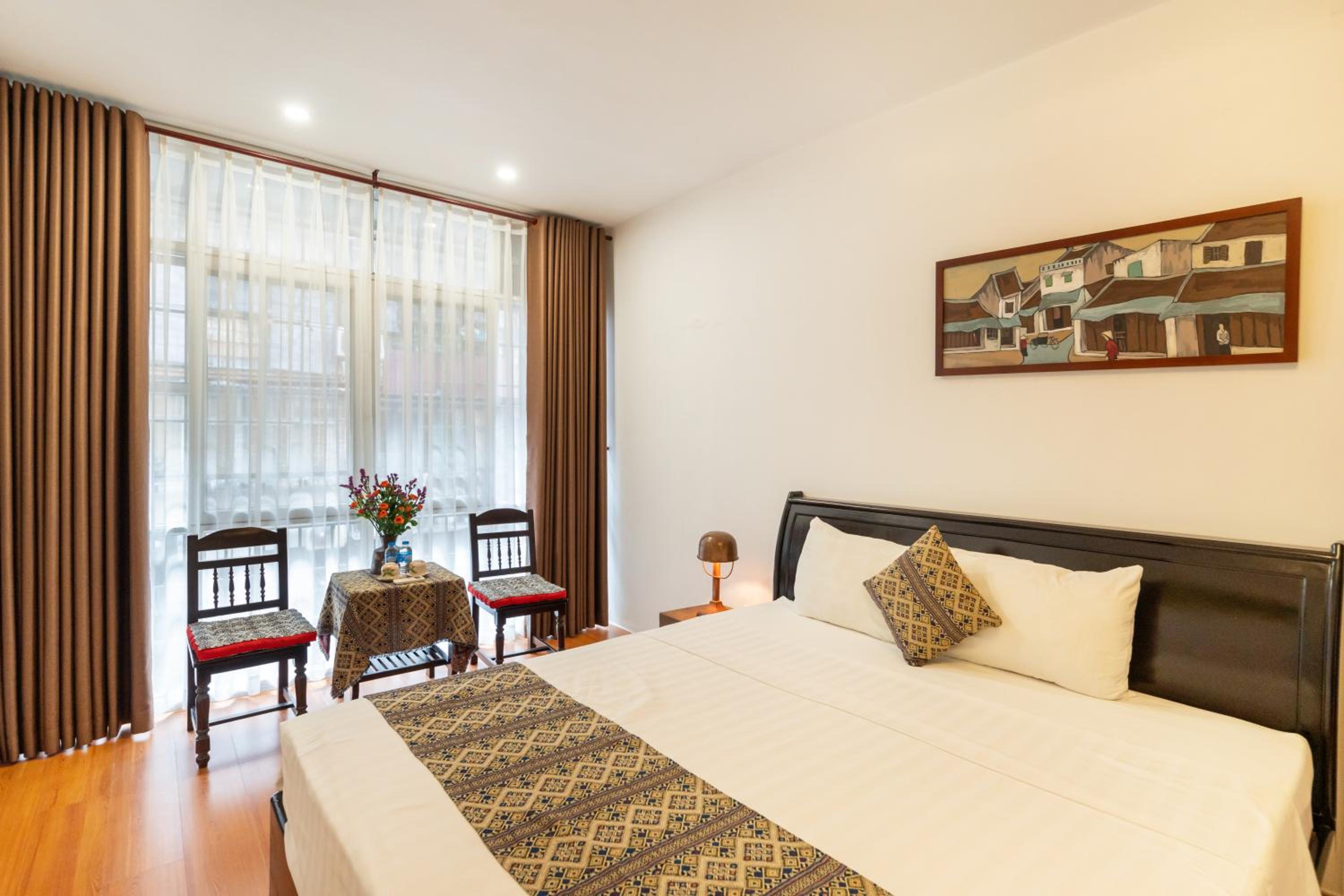 A cozy 02-bedroom APT in the old quarter of Hanoi!