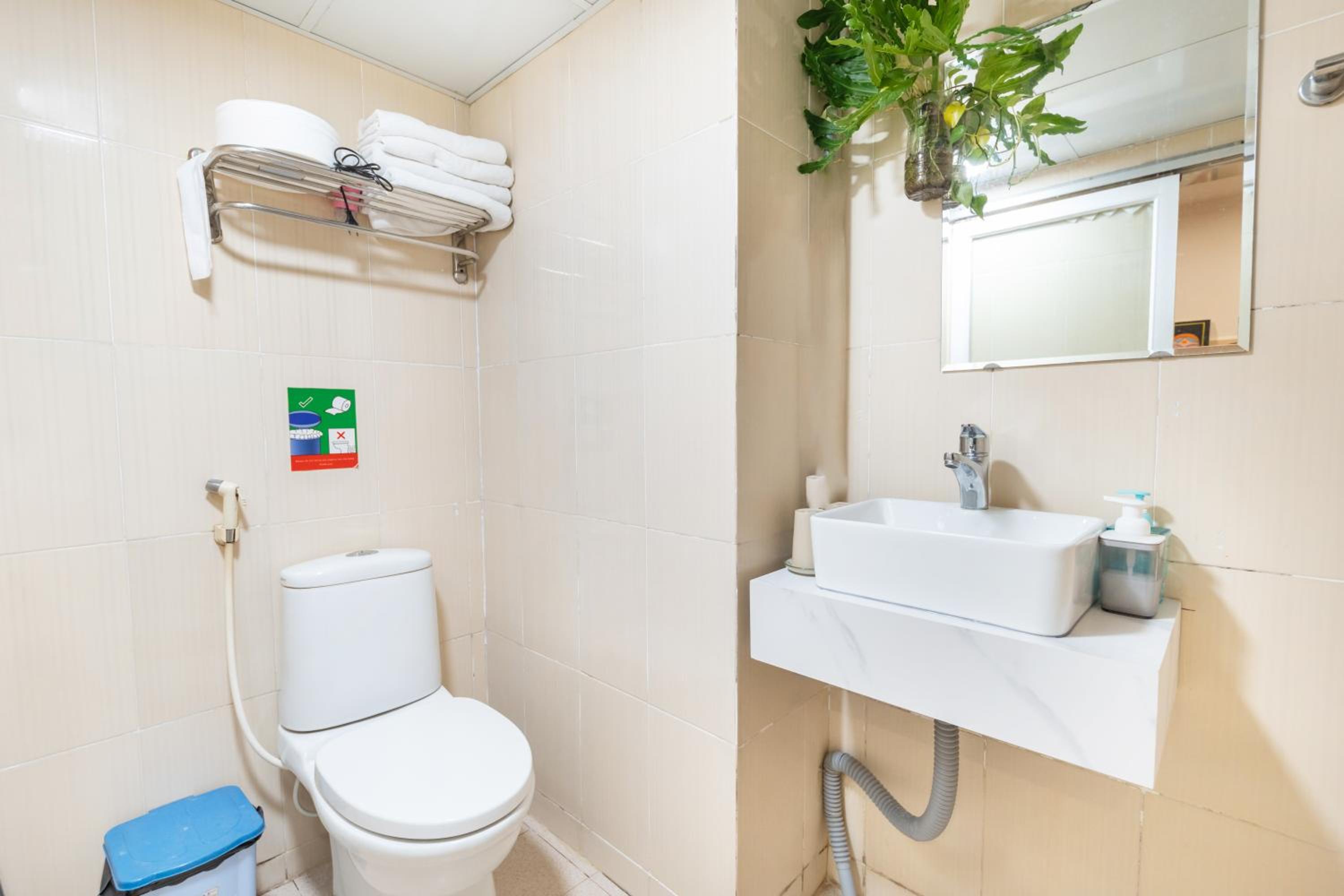 A cozy 02-bedroom APT in the old quarter of Hanoi!