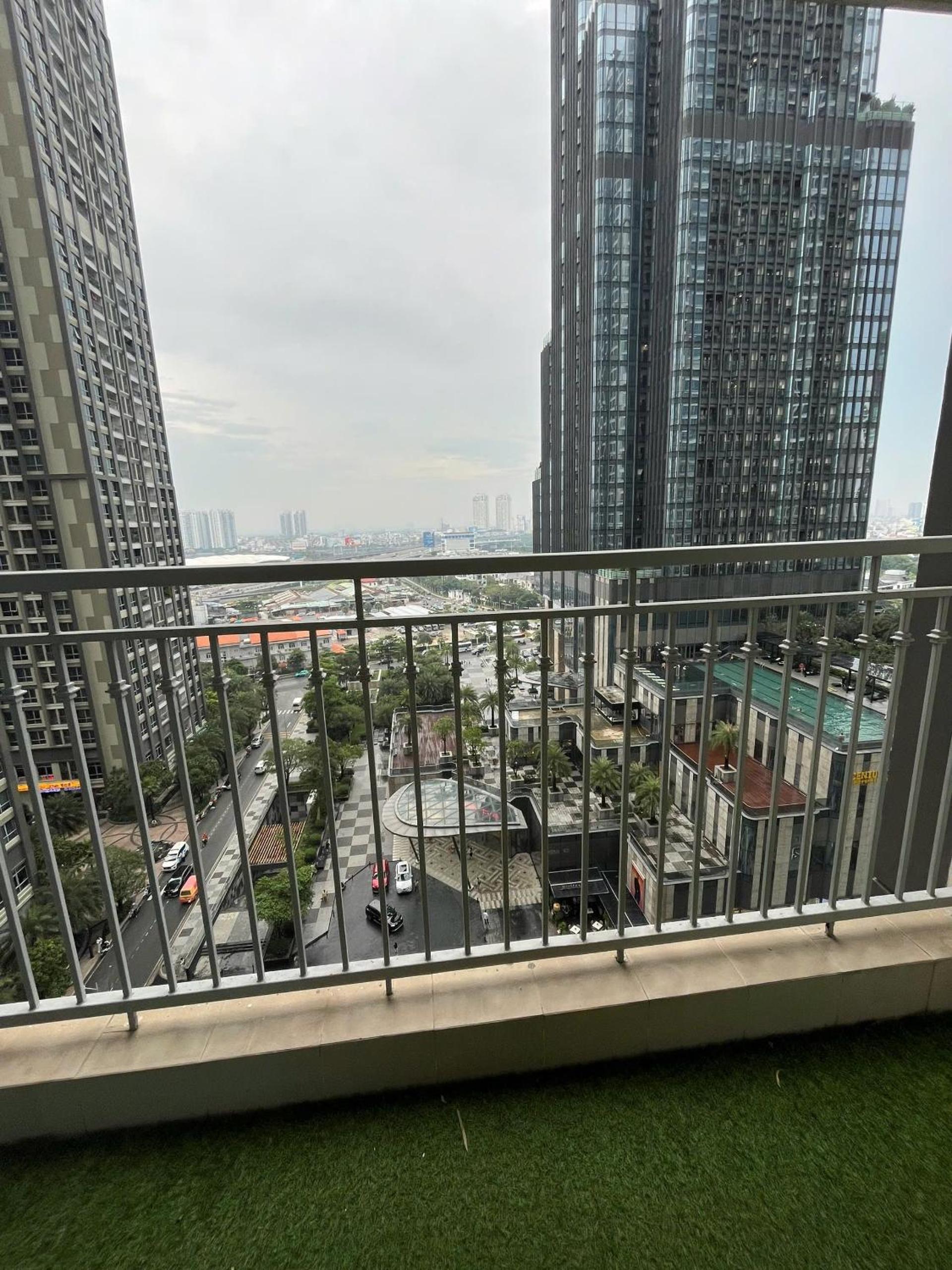 The Landmark Plus Vinhomes Serenity