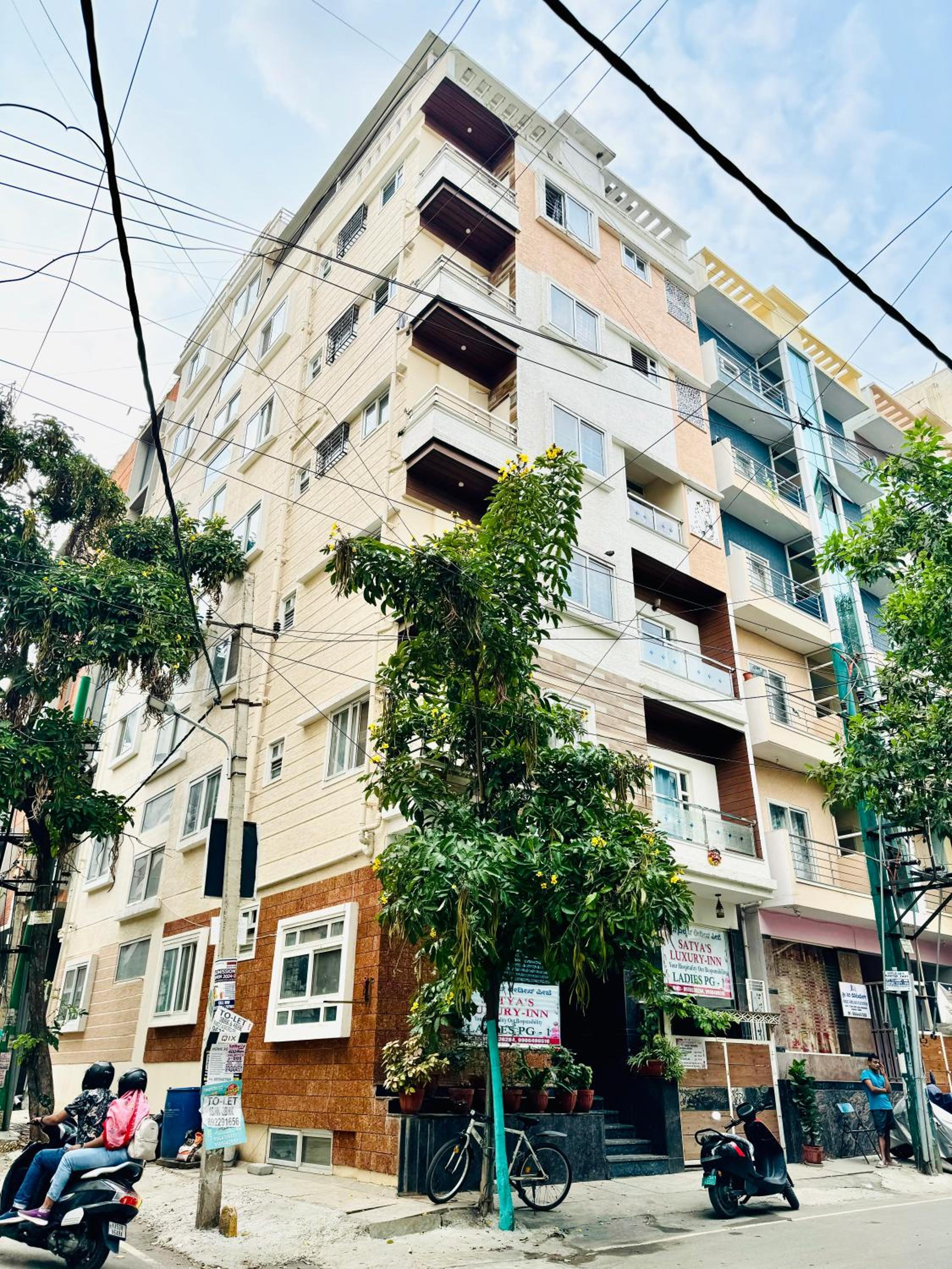 SATYAS LADIES LUXURY Inn view 2