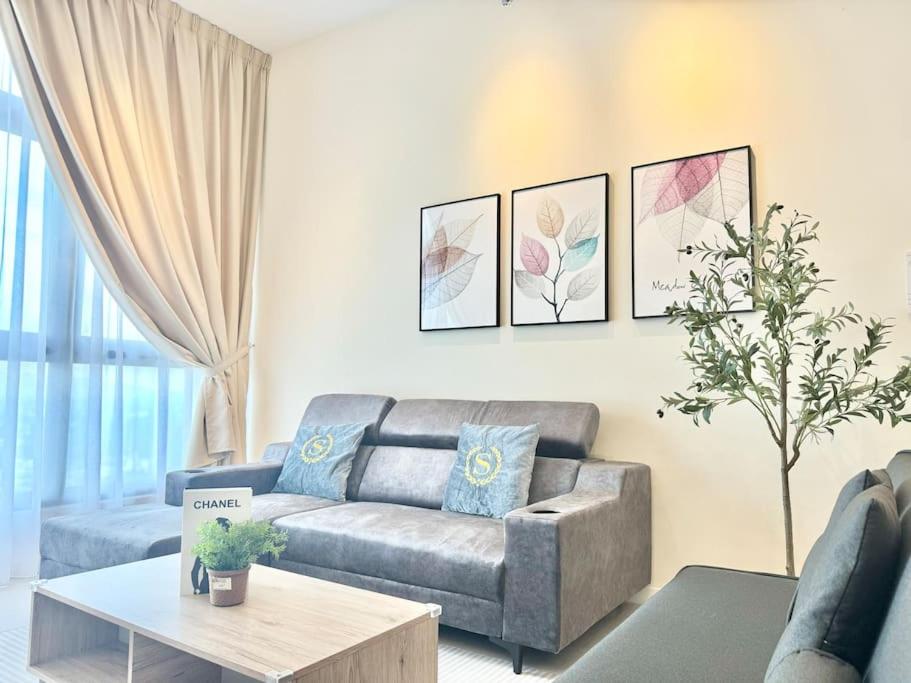 Paradigm Residence 3BR Deluxe Suite Skudai by Luxecocoo CK