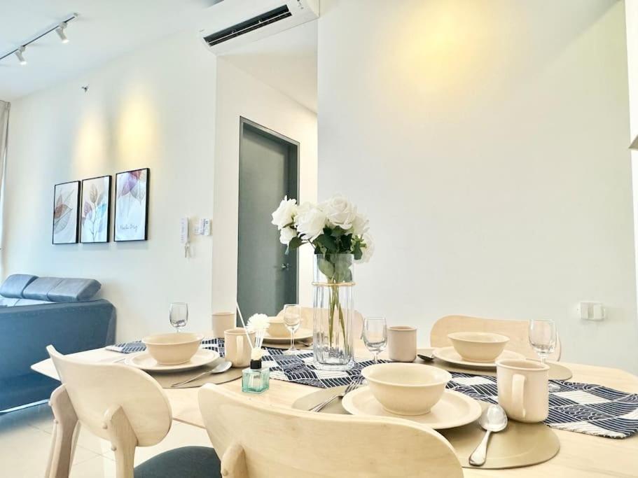 Paradigm Residence 3BR Deluxe Suite Skudai by Luxecocoo CK