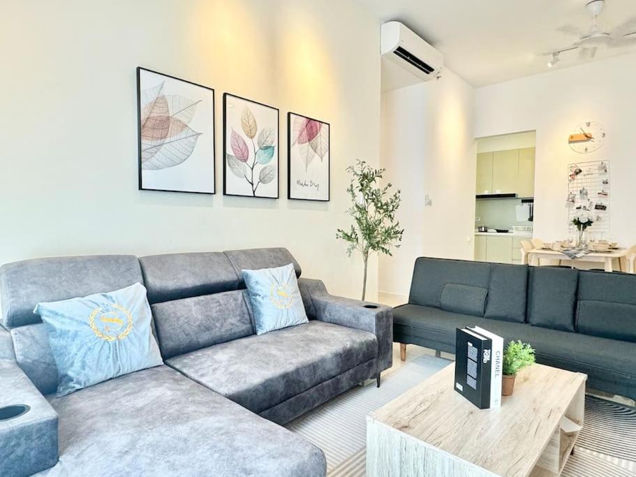 Paradigm Residence 3BR Deluxe Suite Skudai by Luxecocoo CK