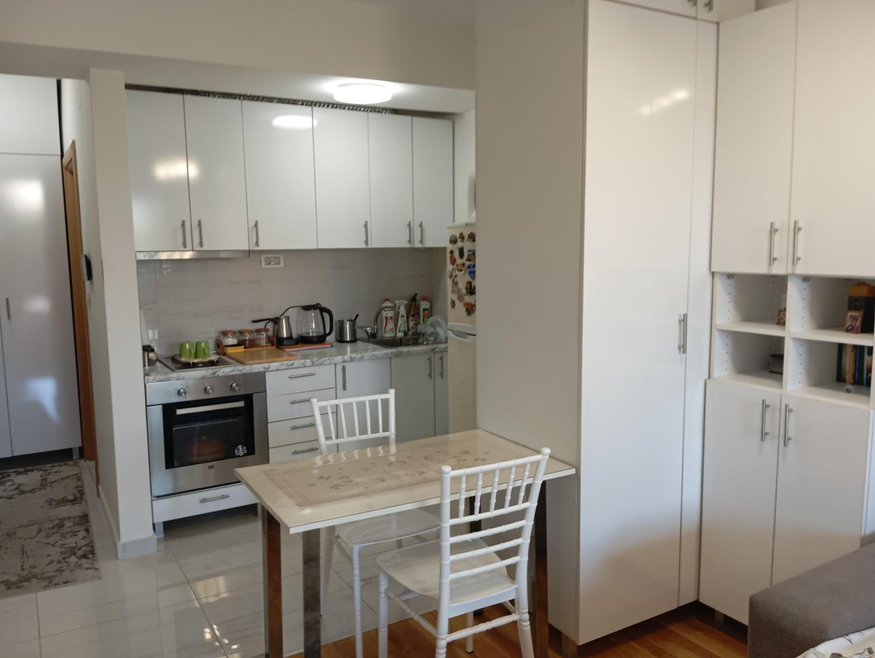 Maxima Apartment