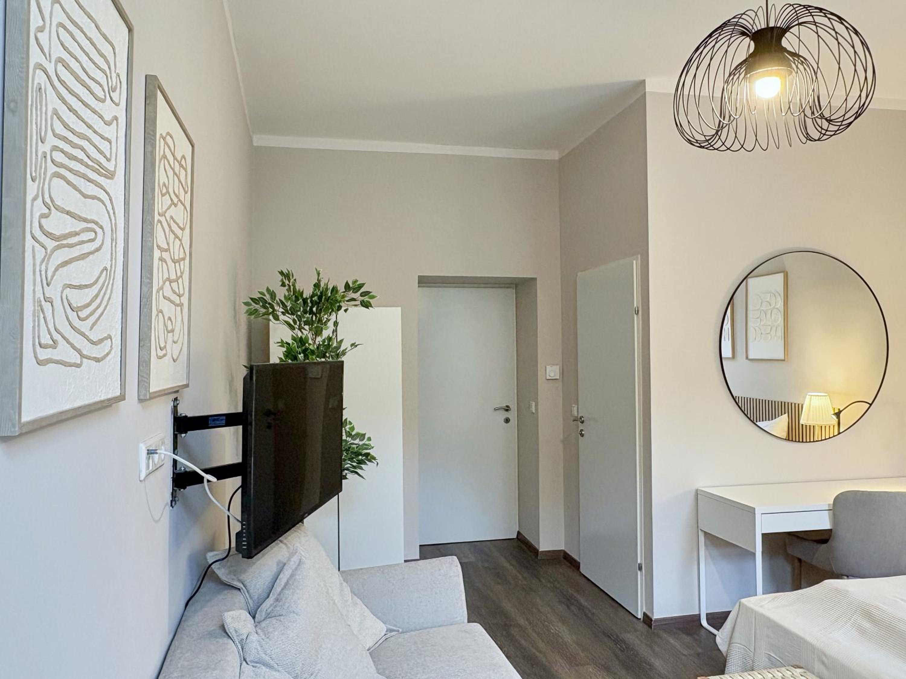 Balkon I Close to S-Bahn I 5 Minutes to Mall