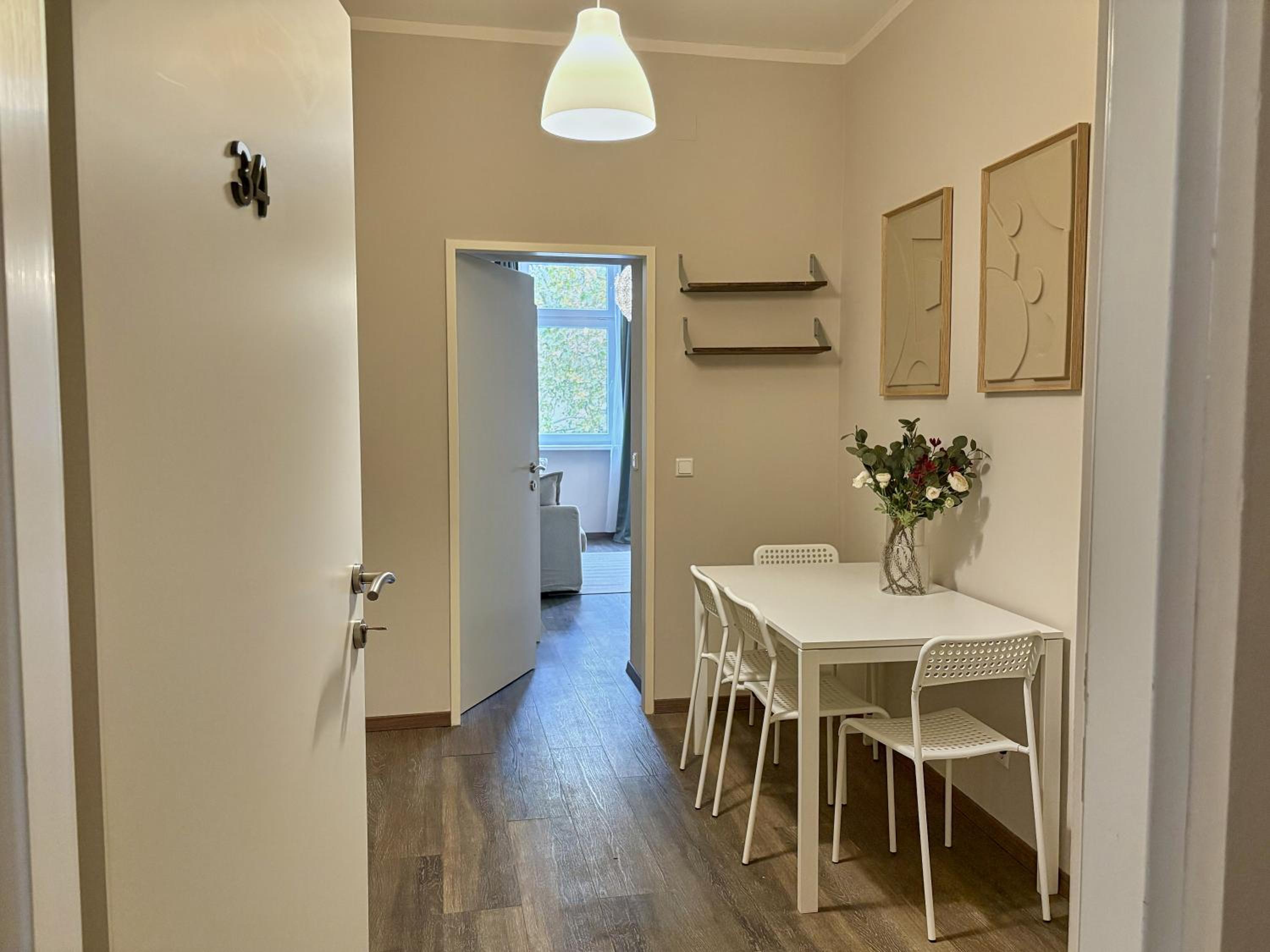 Balkon I Close to S-Bahn I 5 Minutes to Mall