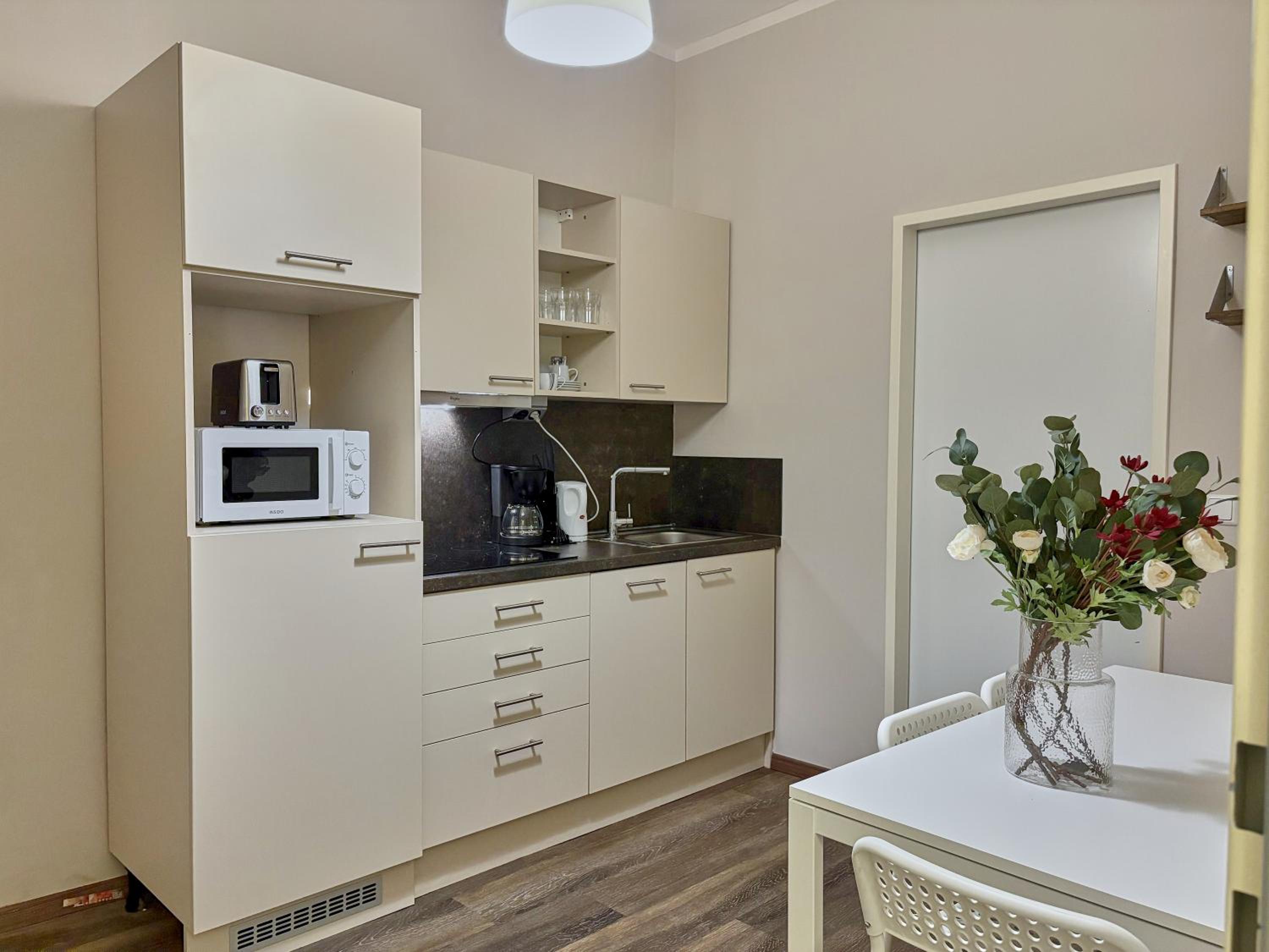Balkon I Close to S-Bahn I 5 Minutes to Mall