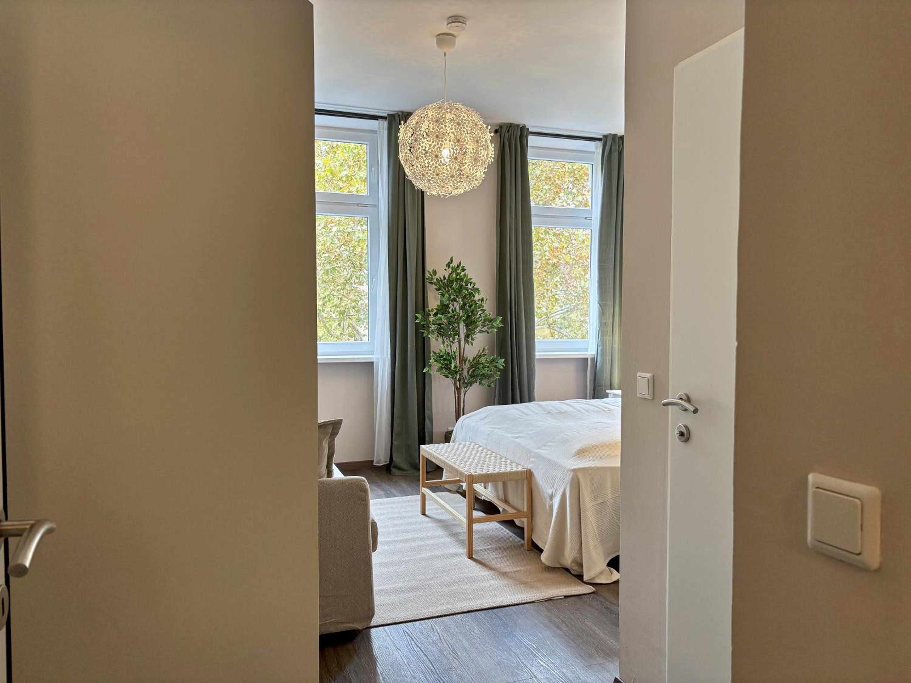 Balkon I Close to S-Bahn I 5 Minutes to Mall