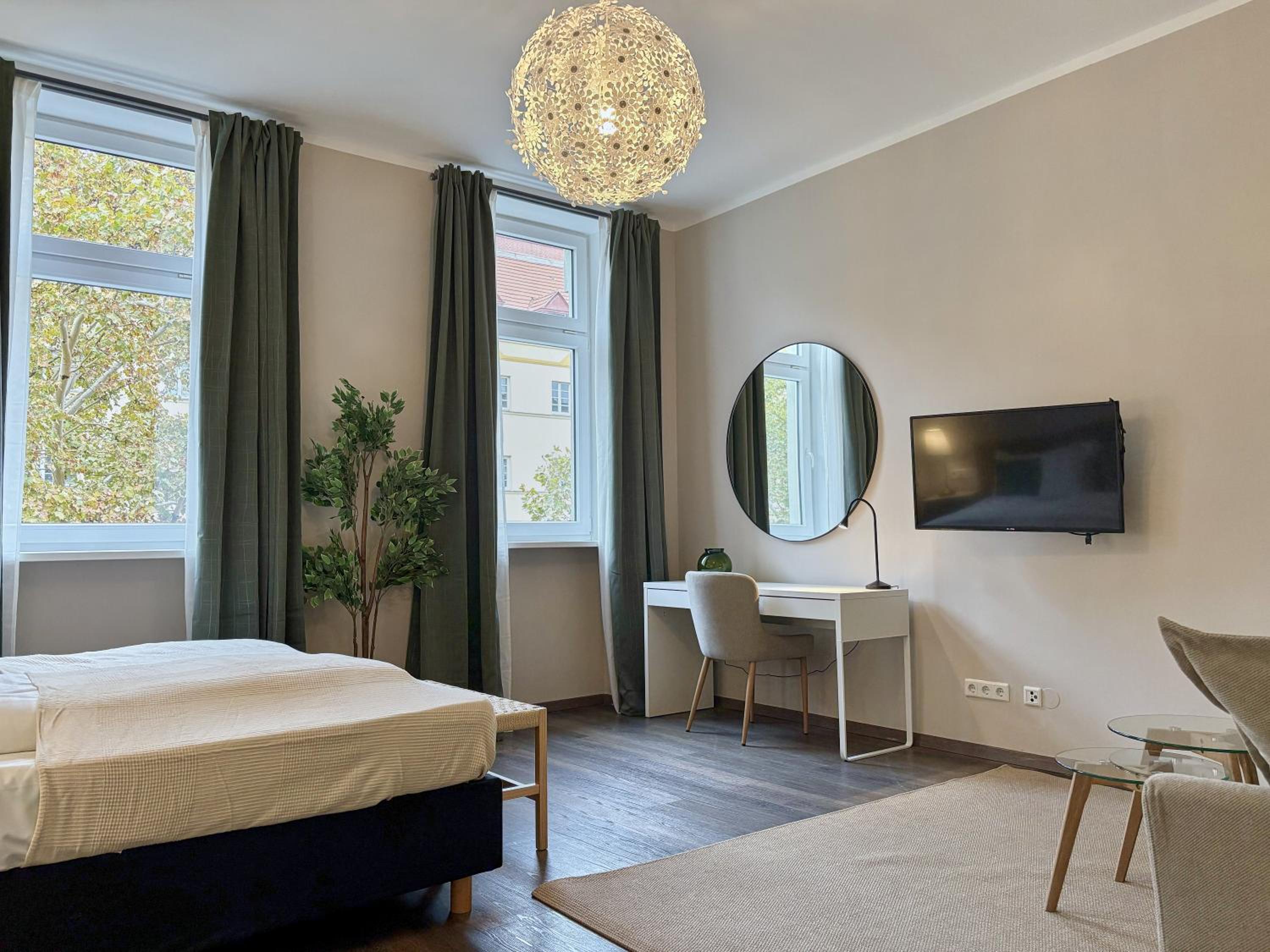 Balkon I Close to S-Bahn I 5 Minutes to Mall