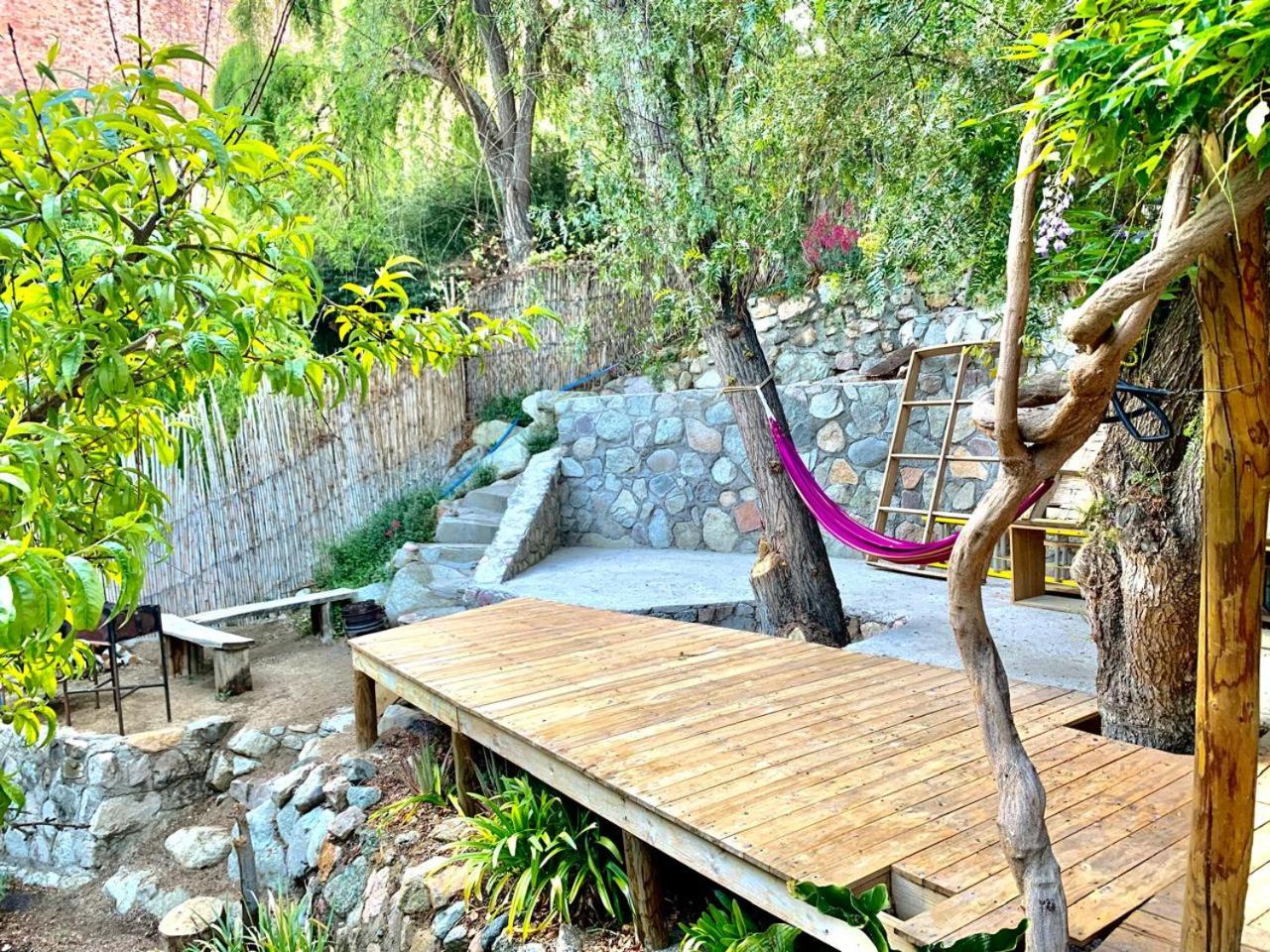 La Casa entre los Árboles en el Valle de Elqui Montegrande