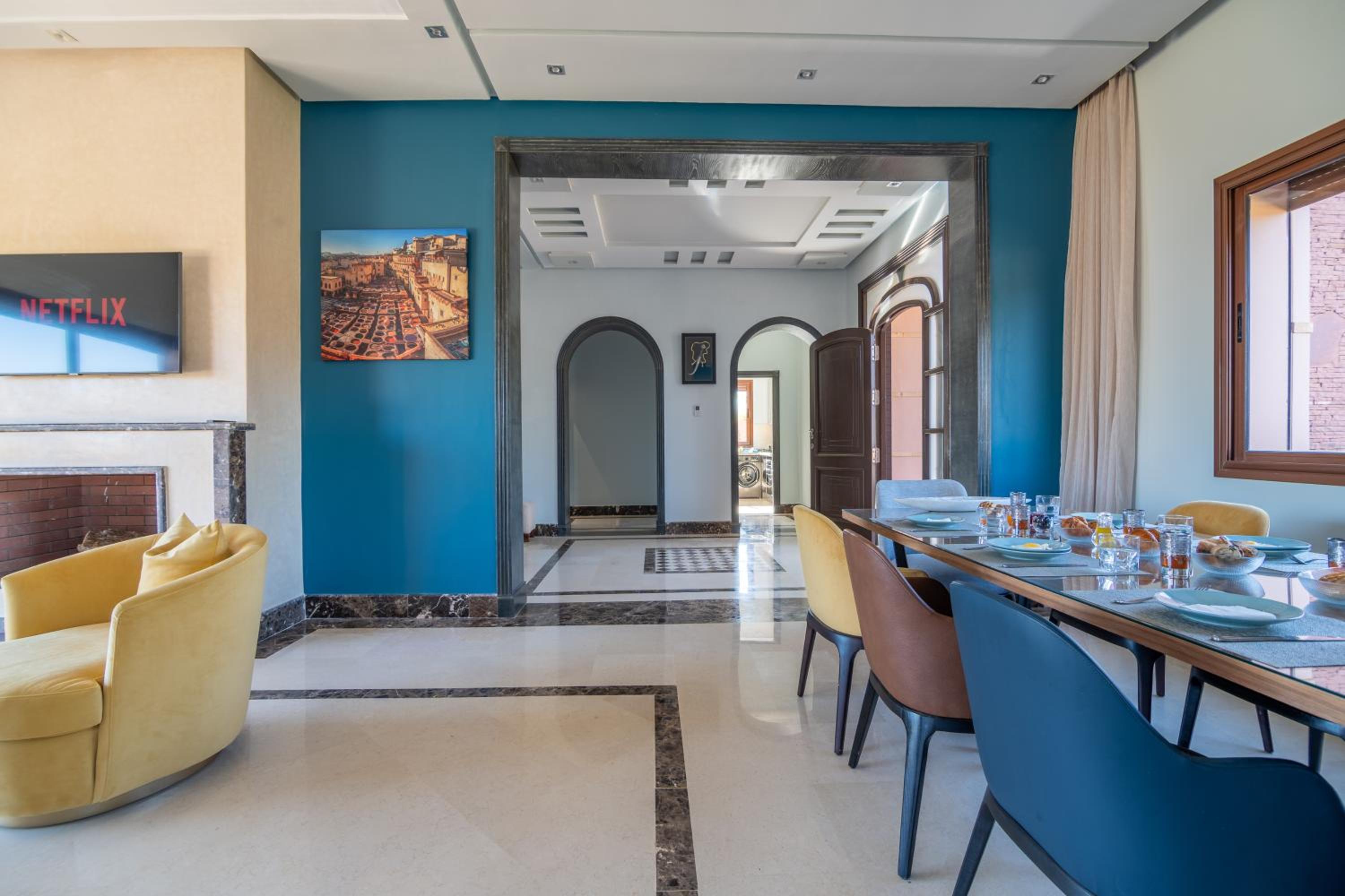 dining