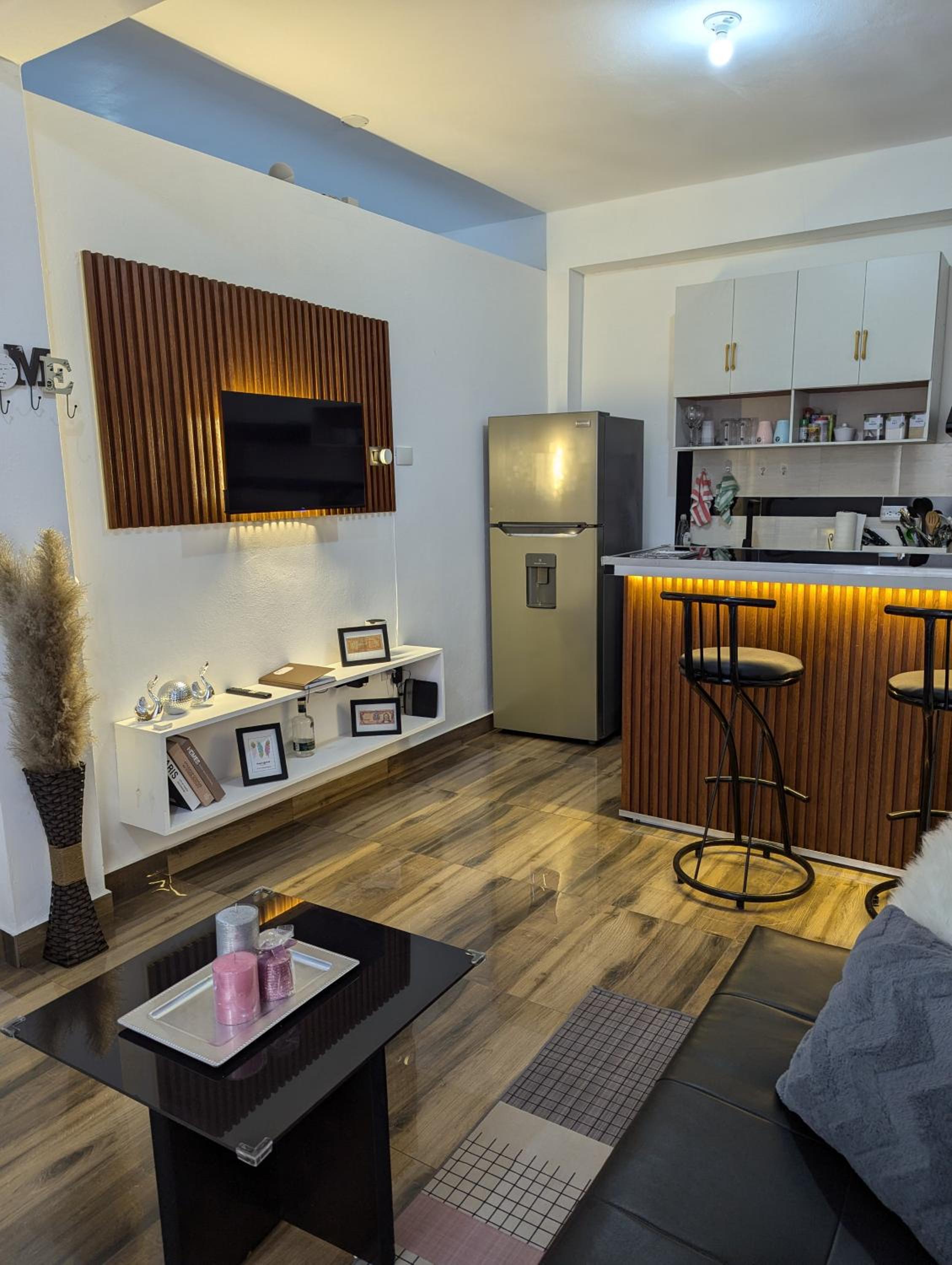 A 7 minutos del Aeropuerto SDQ, Moderno y Compacto Apartamento
