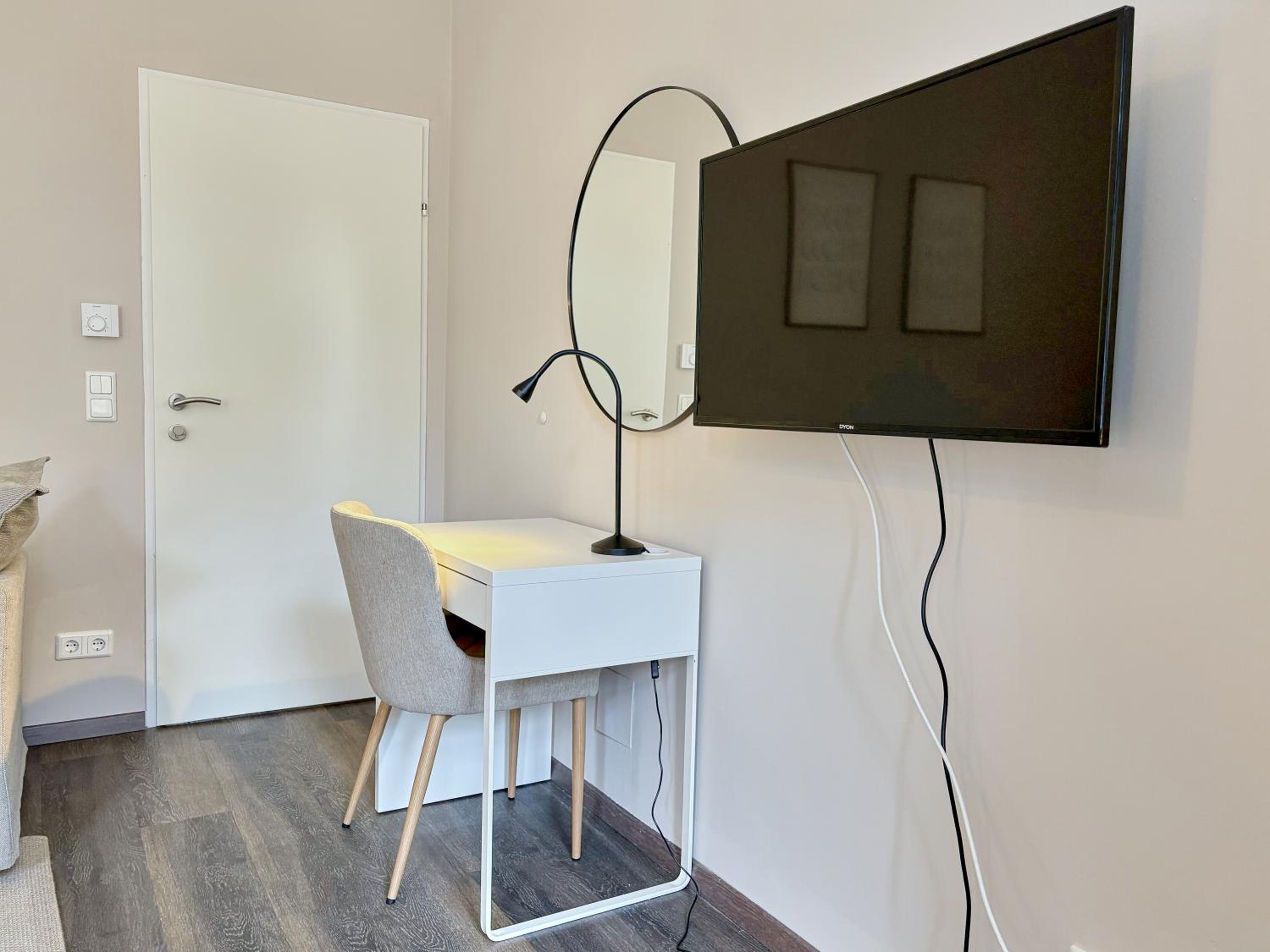 Balkon I Close to S-Bahn I 5 Minutes to Mall