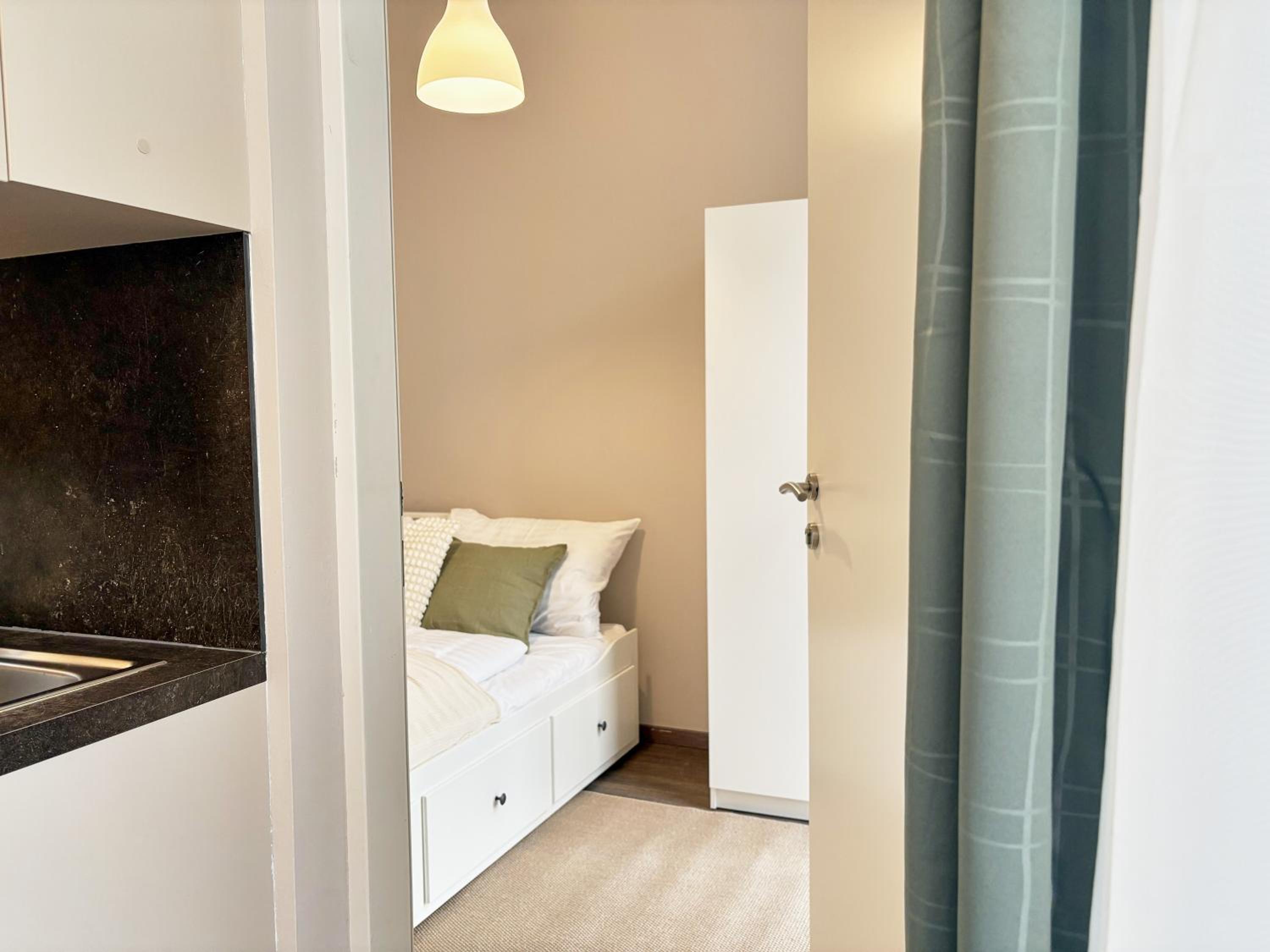 Balkon I Close to S-Bahn I 5 Minutes to Mall