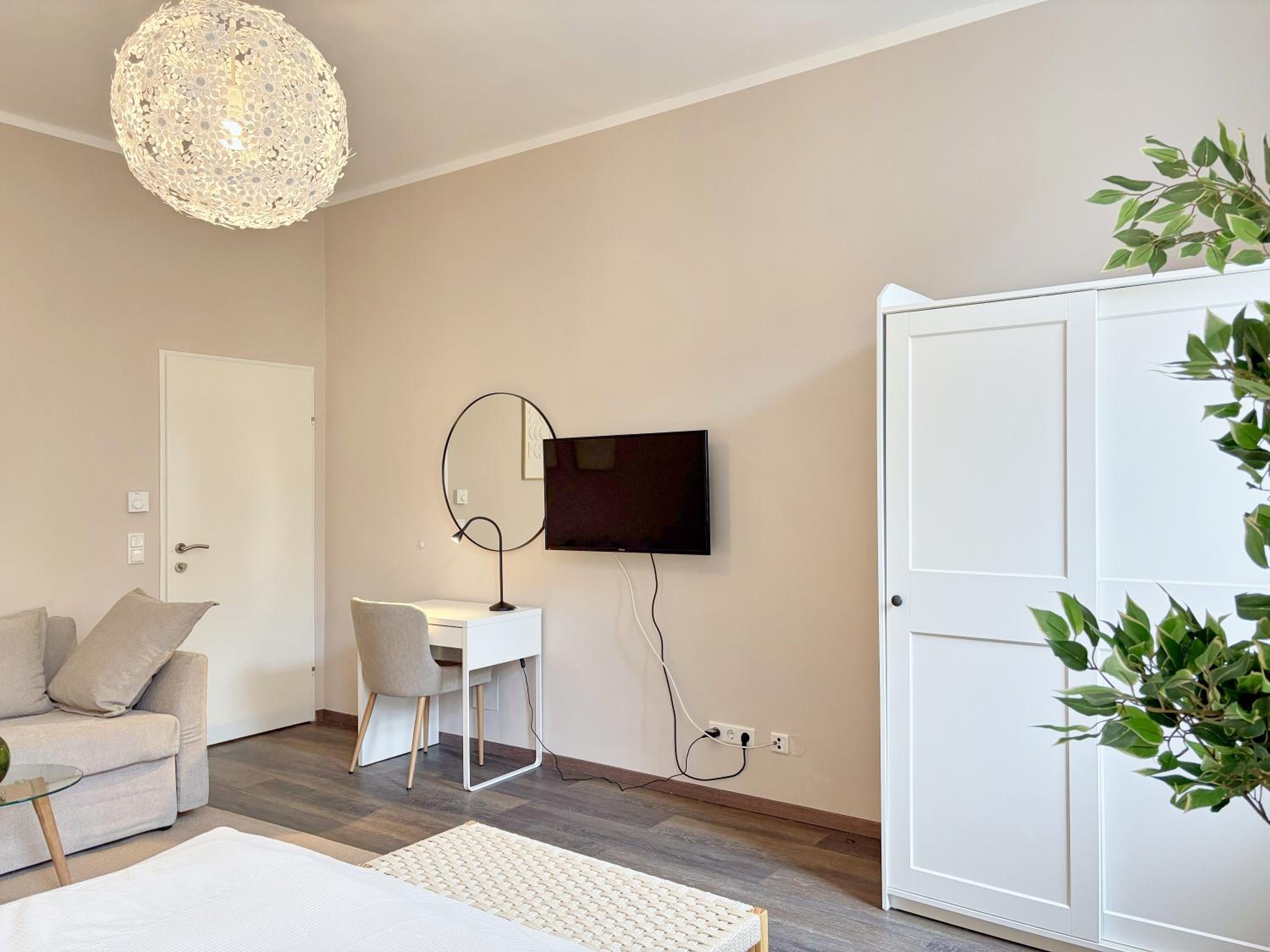 Balkon I Close to S-Bahn I 5 Minutes to Mall