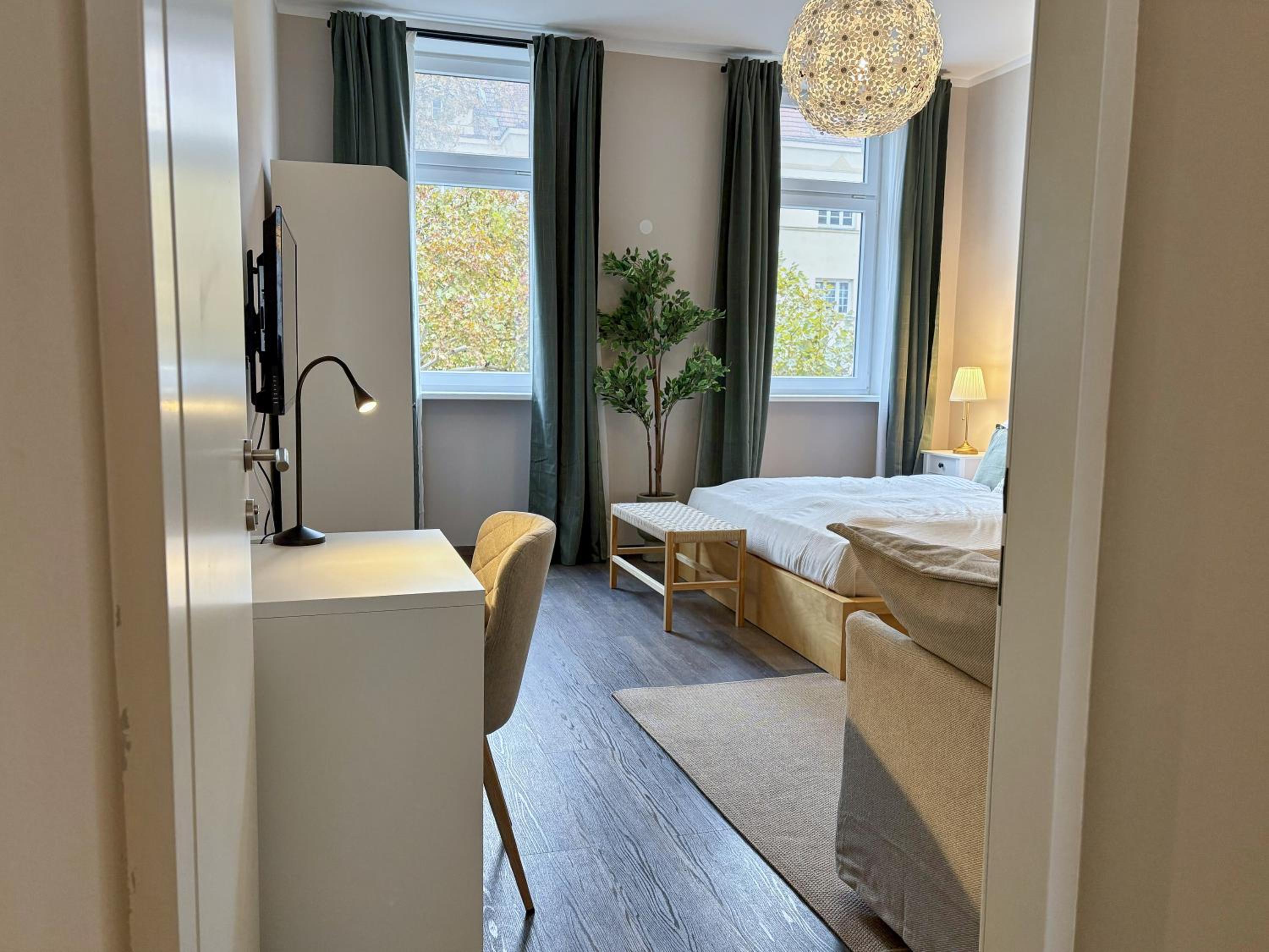 Balkon I Close to S-Bahn I 5 Minutes to Mall