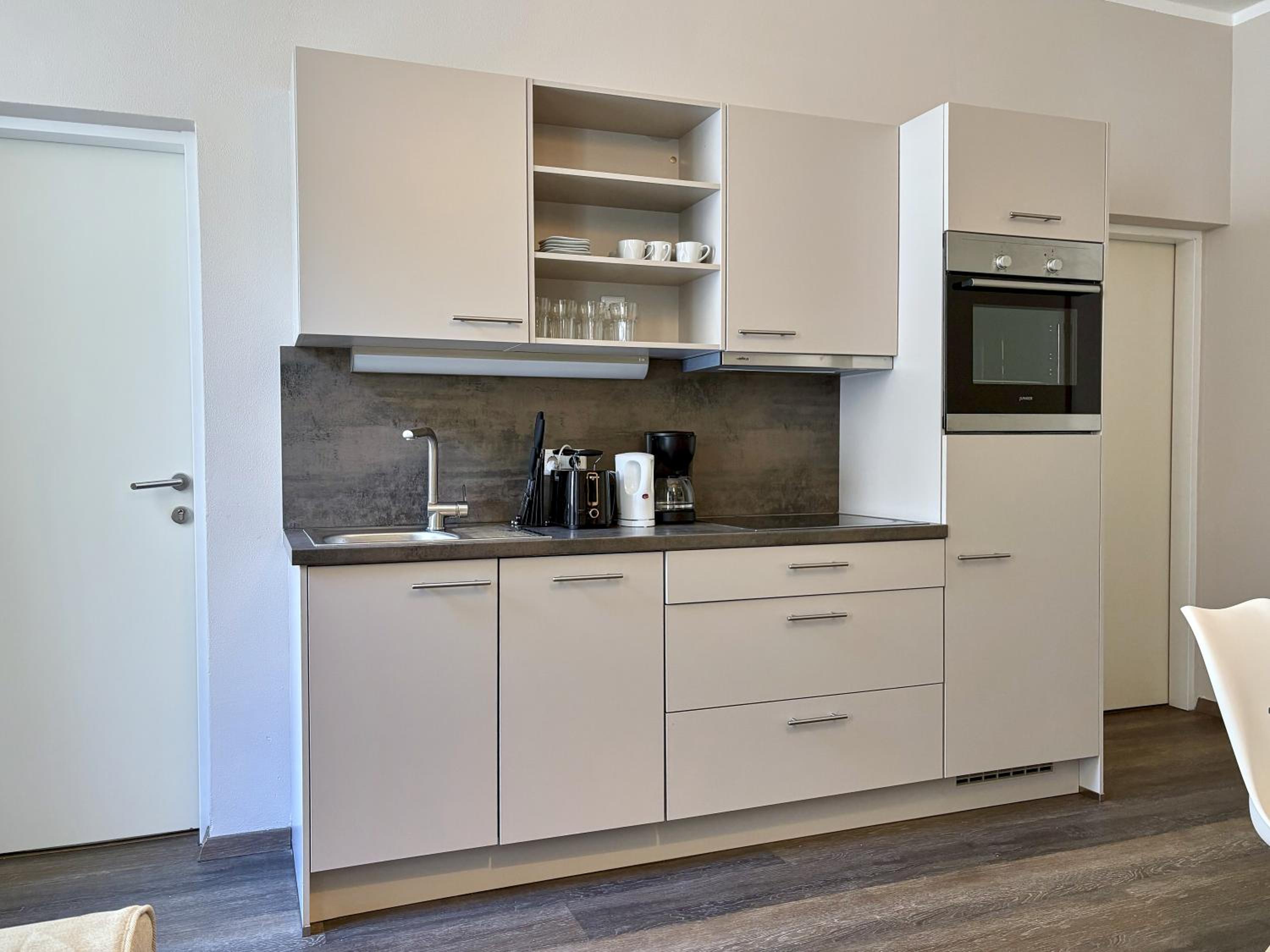 Balkon I Close to S-Bahn I 5 Minutes to Mall