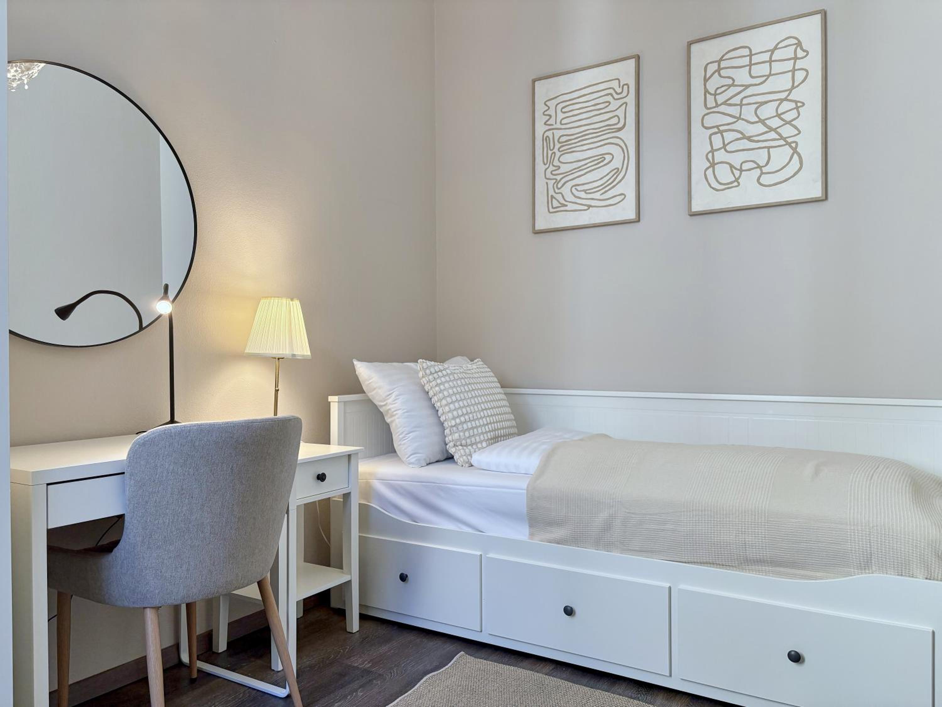 Balkon I Close to S-Bahn I 5 Minutes to Mall