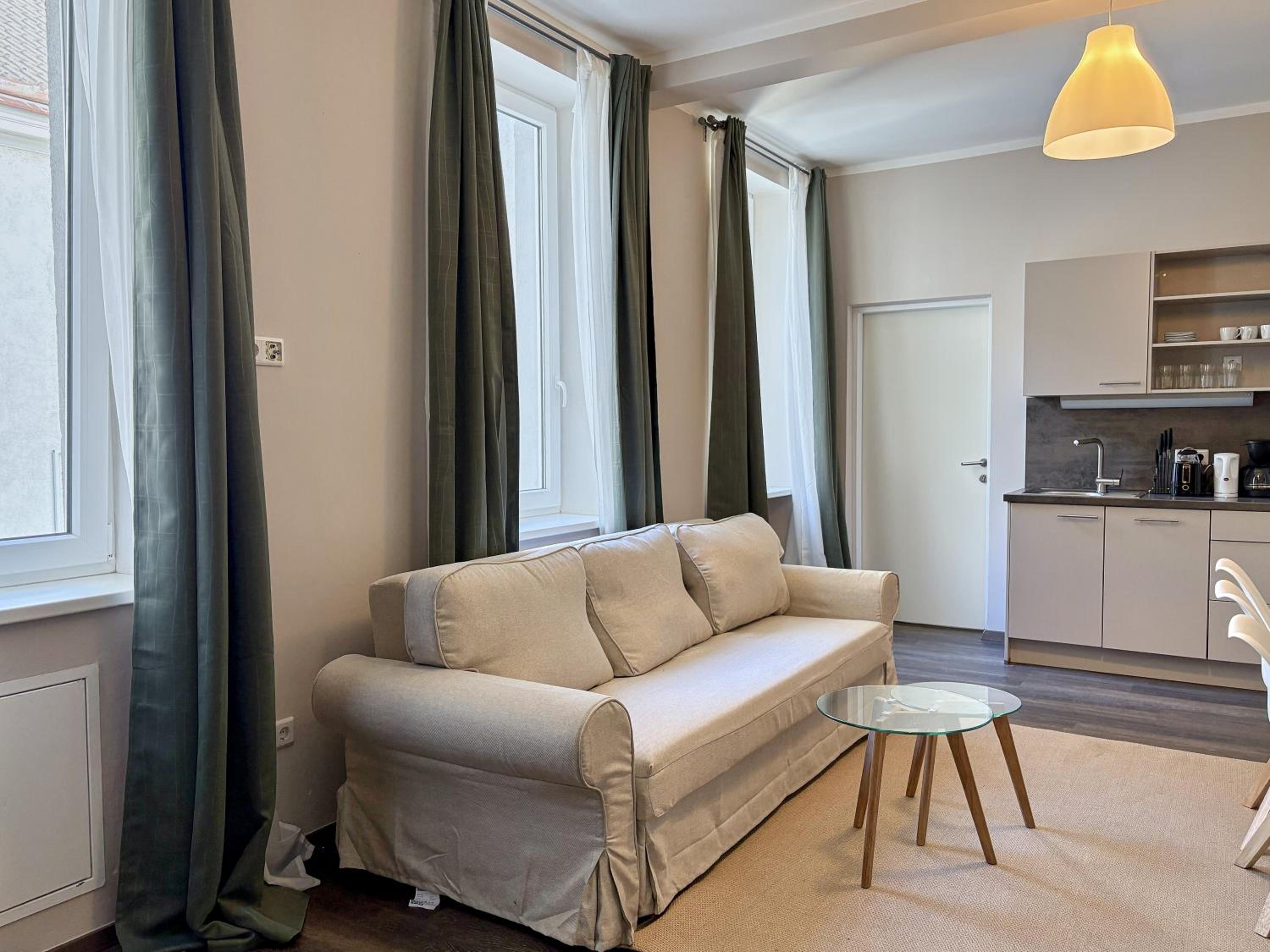 Balkon I Close to S-Bahn I 5 Minutes to Mall