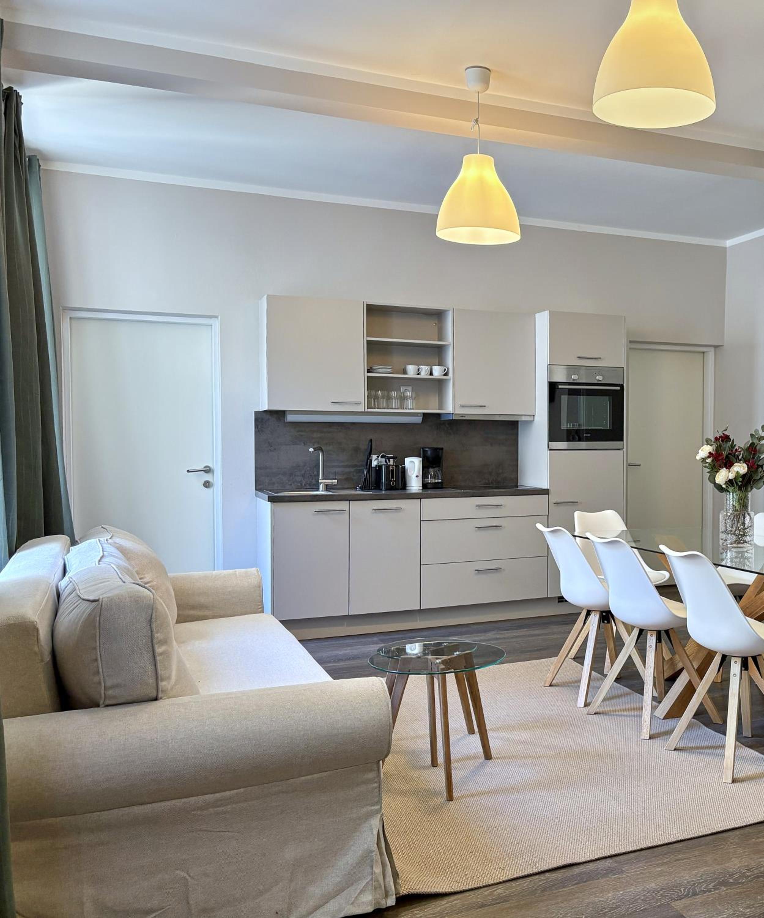 Balkon I Close to S-Bahn I 5 Minutes to Mall