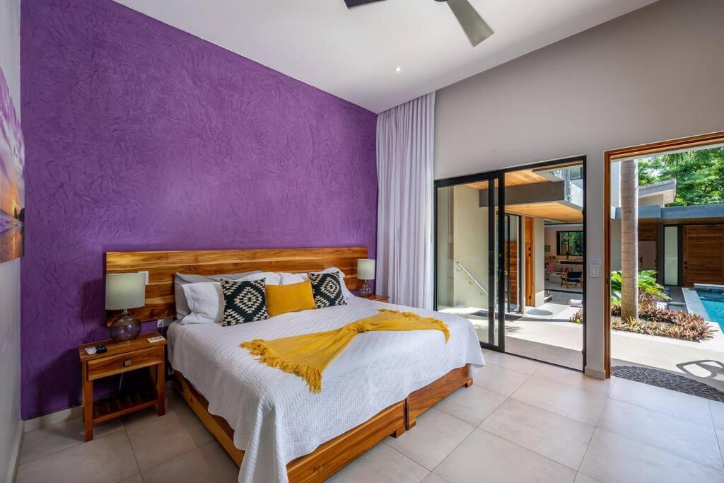Luxury Modern Villa peterdobson433 at y ahoo com