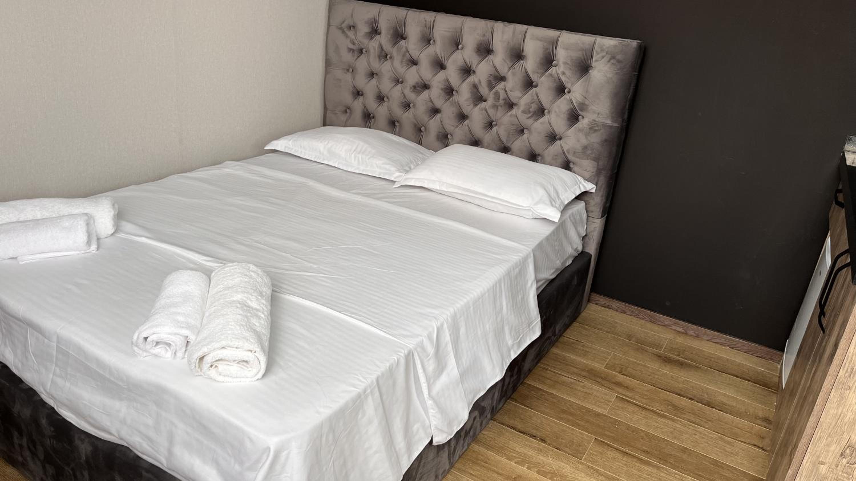 Isani Vip Apartments 11 4