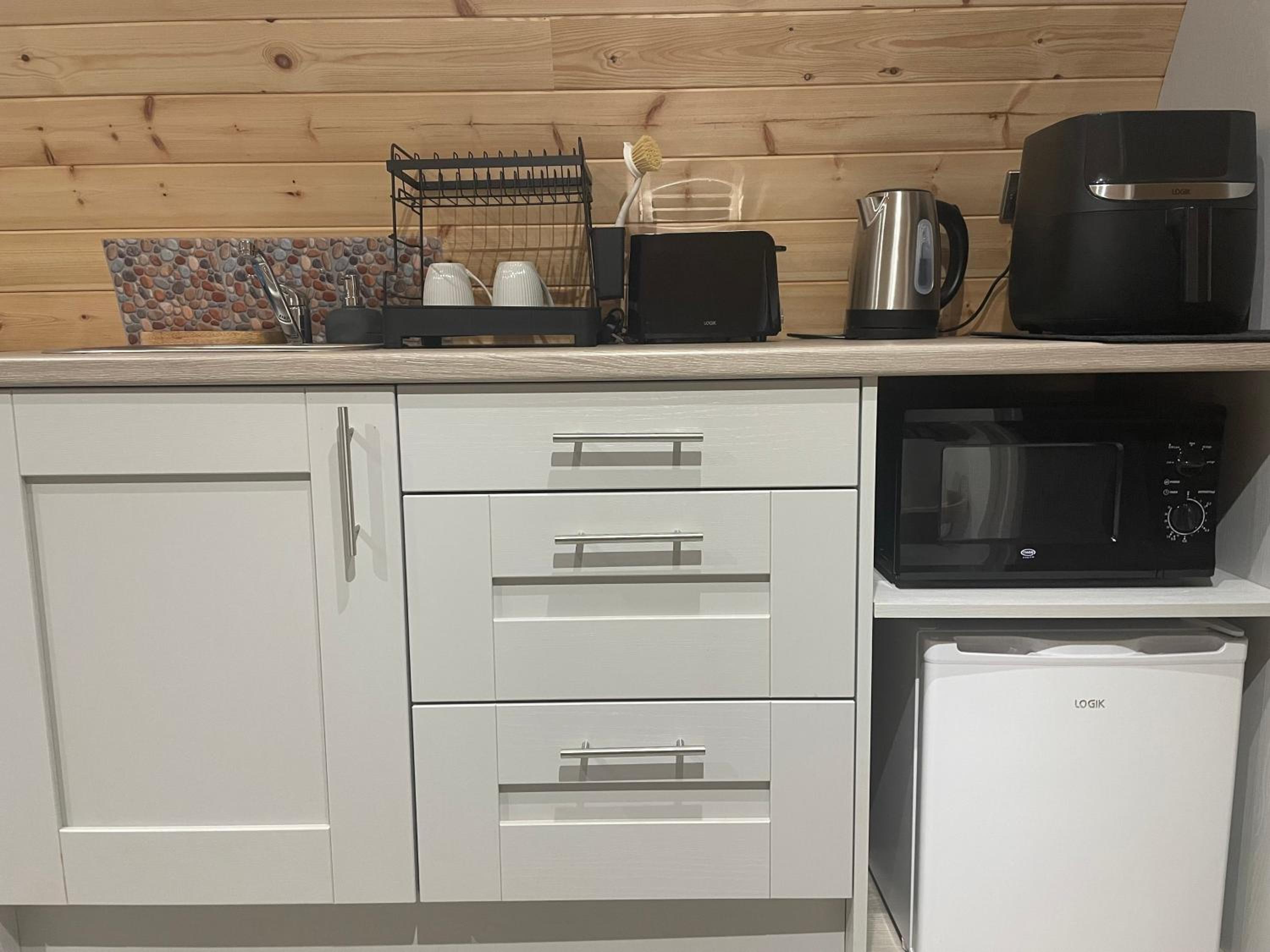 Trá na Mbó Glamping Pod - Copper Coast Glamping Pods view 5