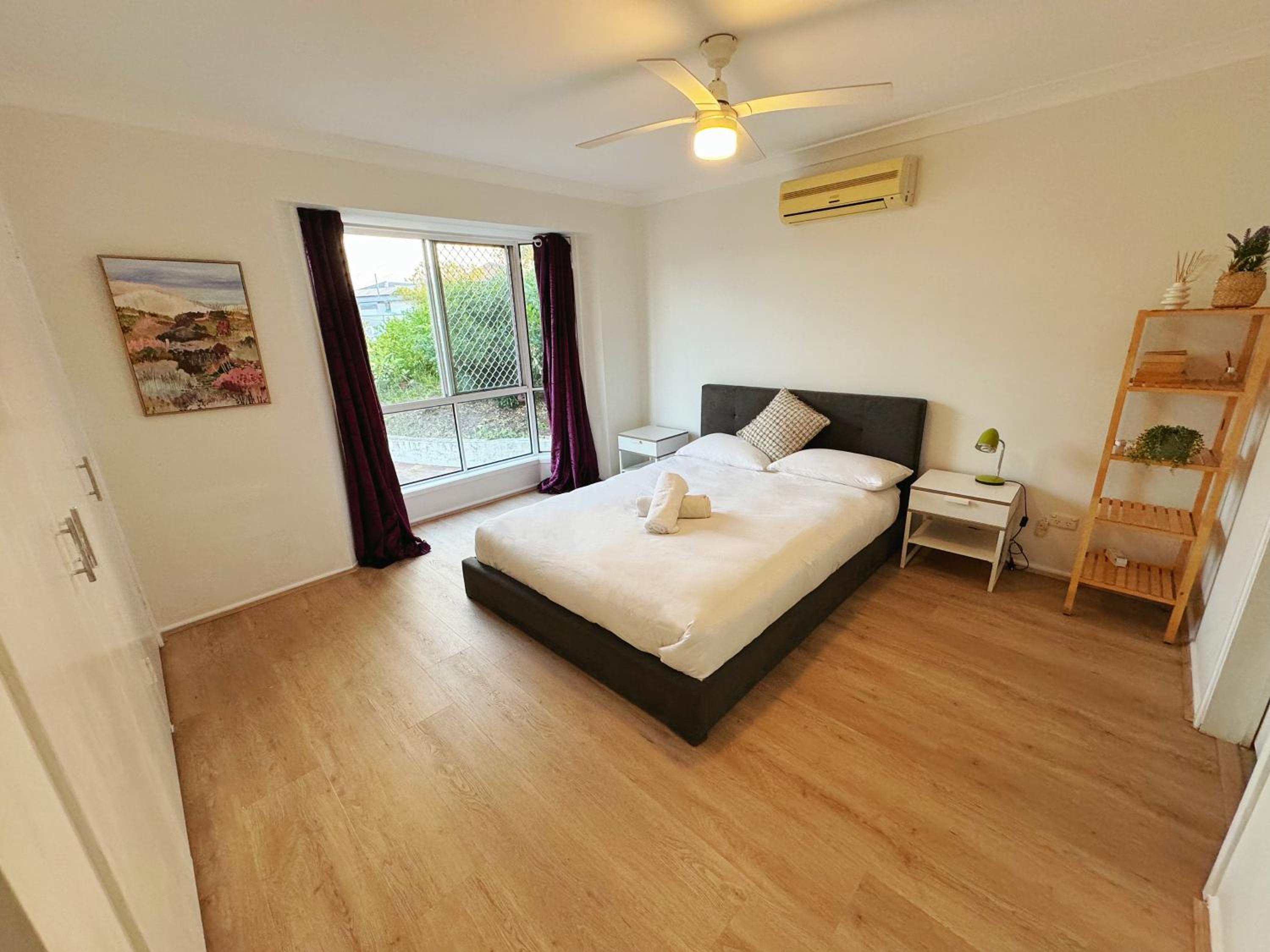 Cheerful 5 Bedroom Holiday Destination