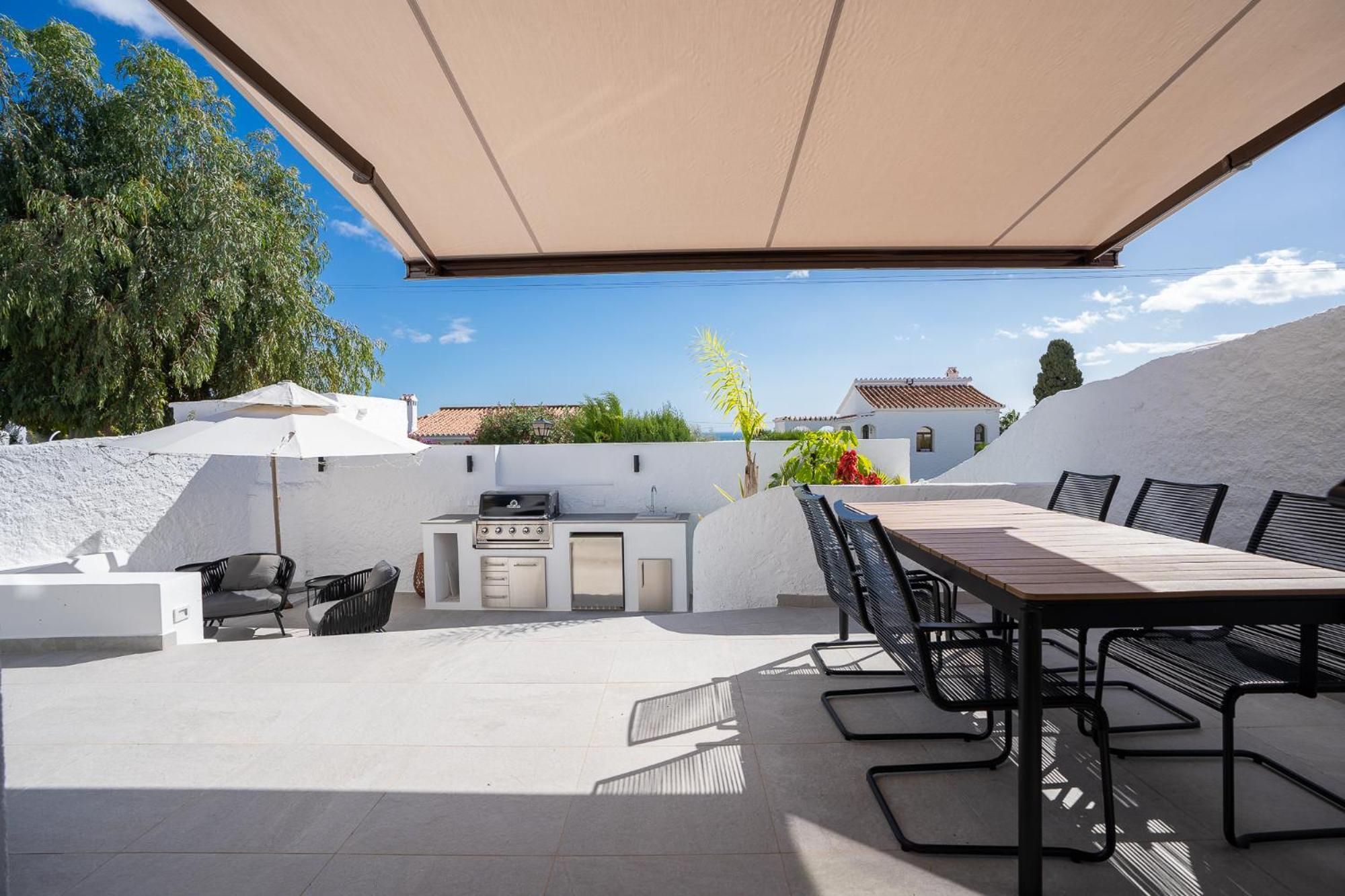 Luxury house with private heated pool in Nerja! photo 5