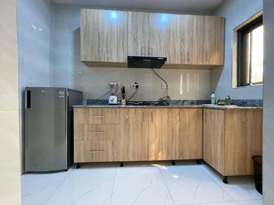 Amwallode Modern Luxury Apartment in Ibadan Central view 5