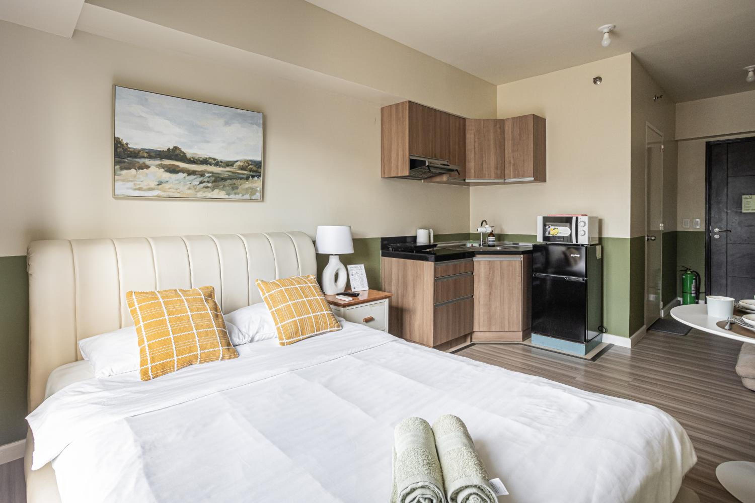 Budget Studio in Avida Riala T4 view 2