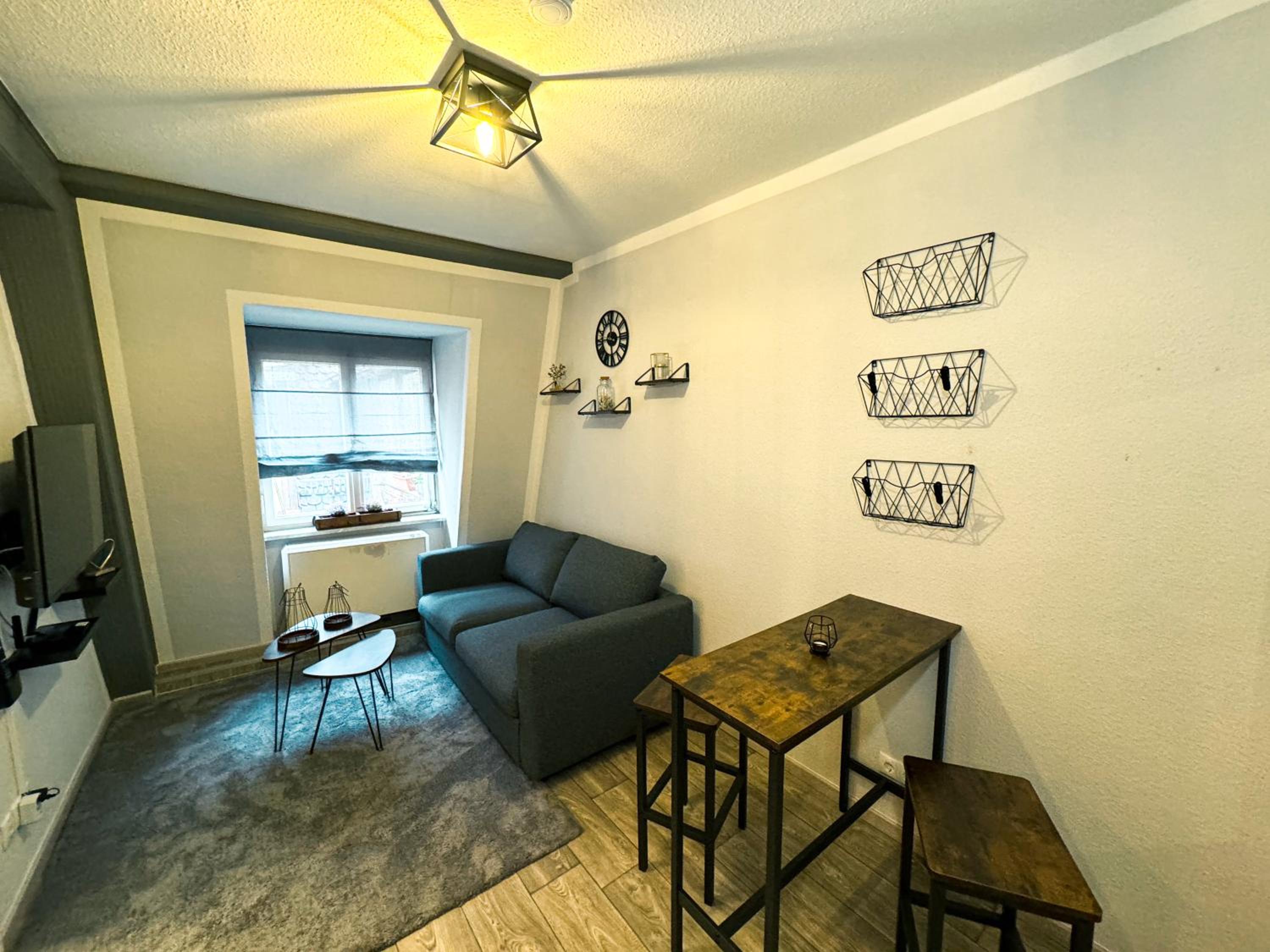 Oldtown Apartments by StayStay, close to Castle & Main Market Square