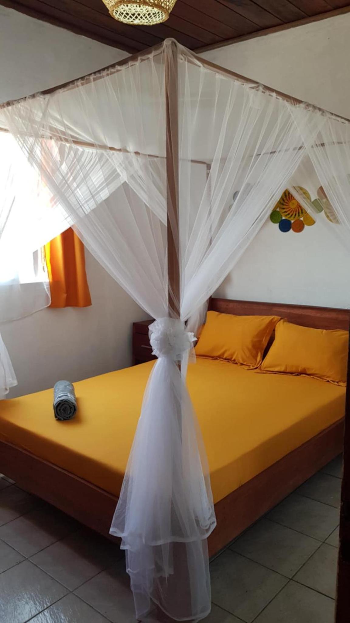 Le tournesol Belle villa view 3