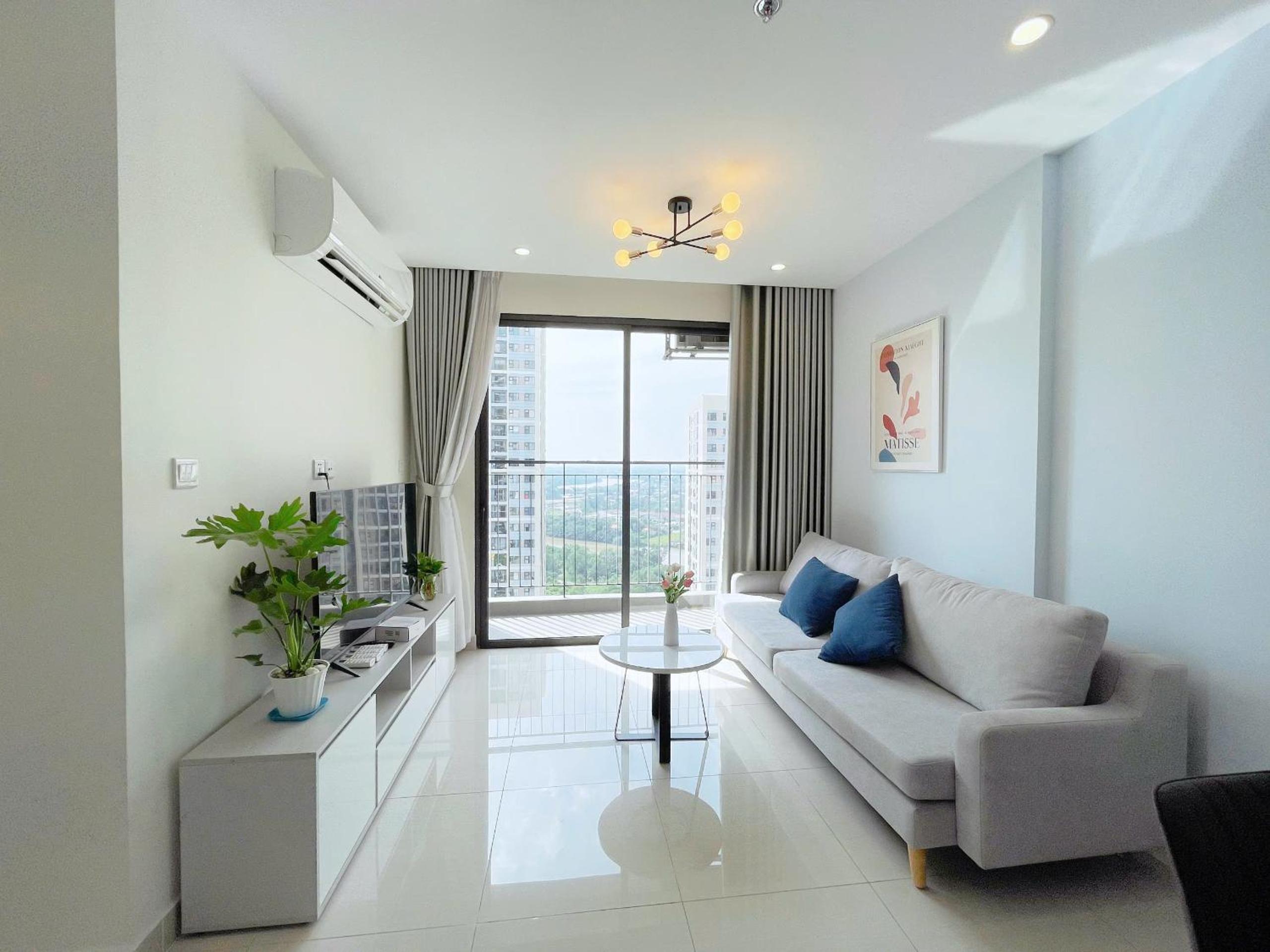 Căn hộ 3PN rộng rãi yên bình ở Vinhomes Grand Park view 4