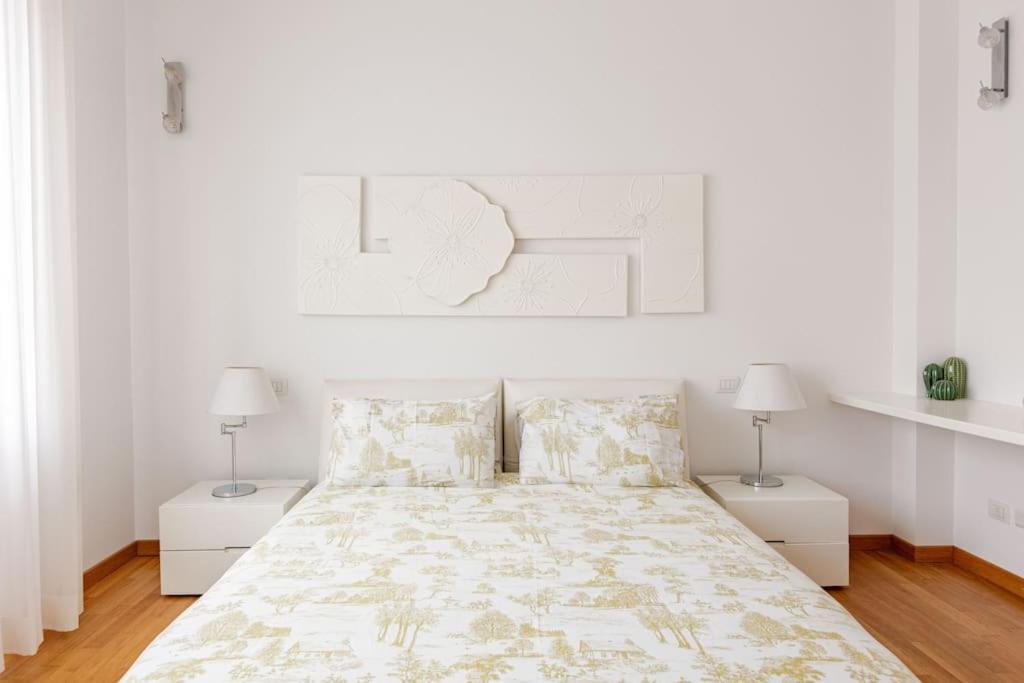 Bright & Cozy, Easy to Reach in Florence