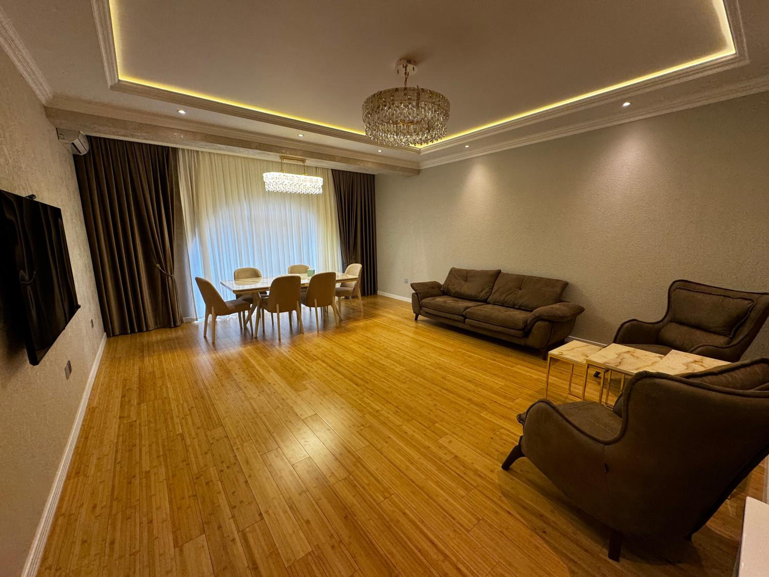 Deluxe Palace apartments