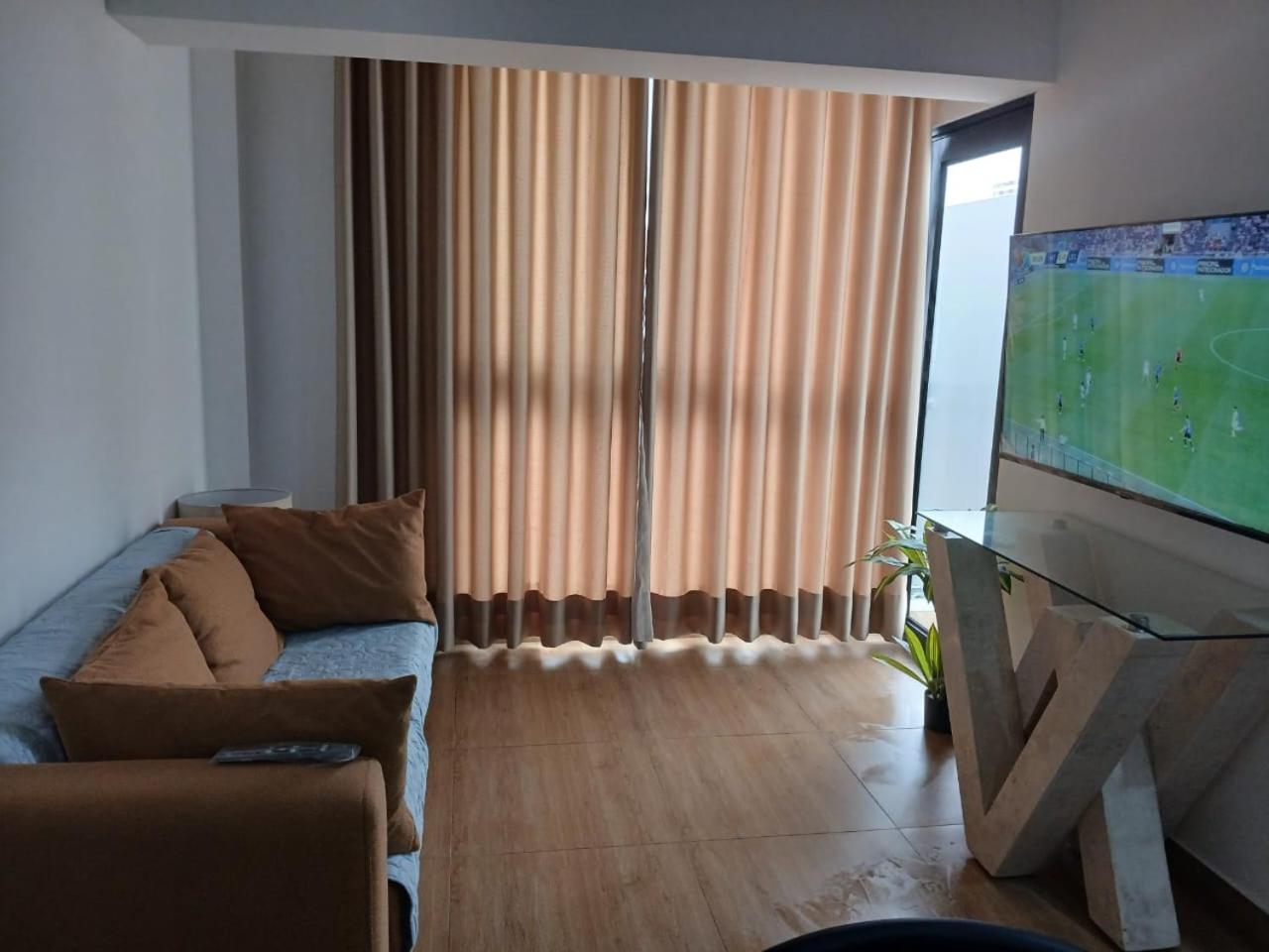 Elegante, Departamento Privado con cochera