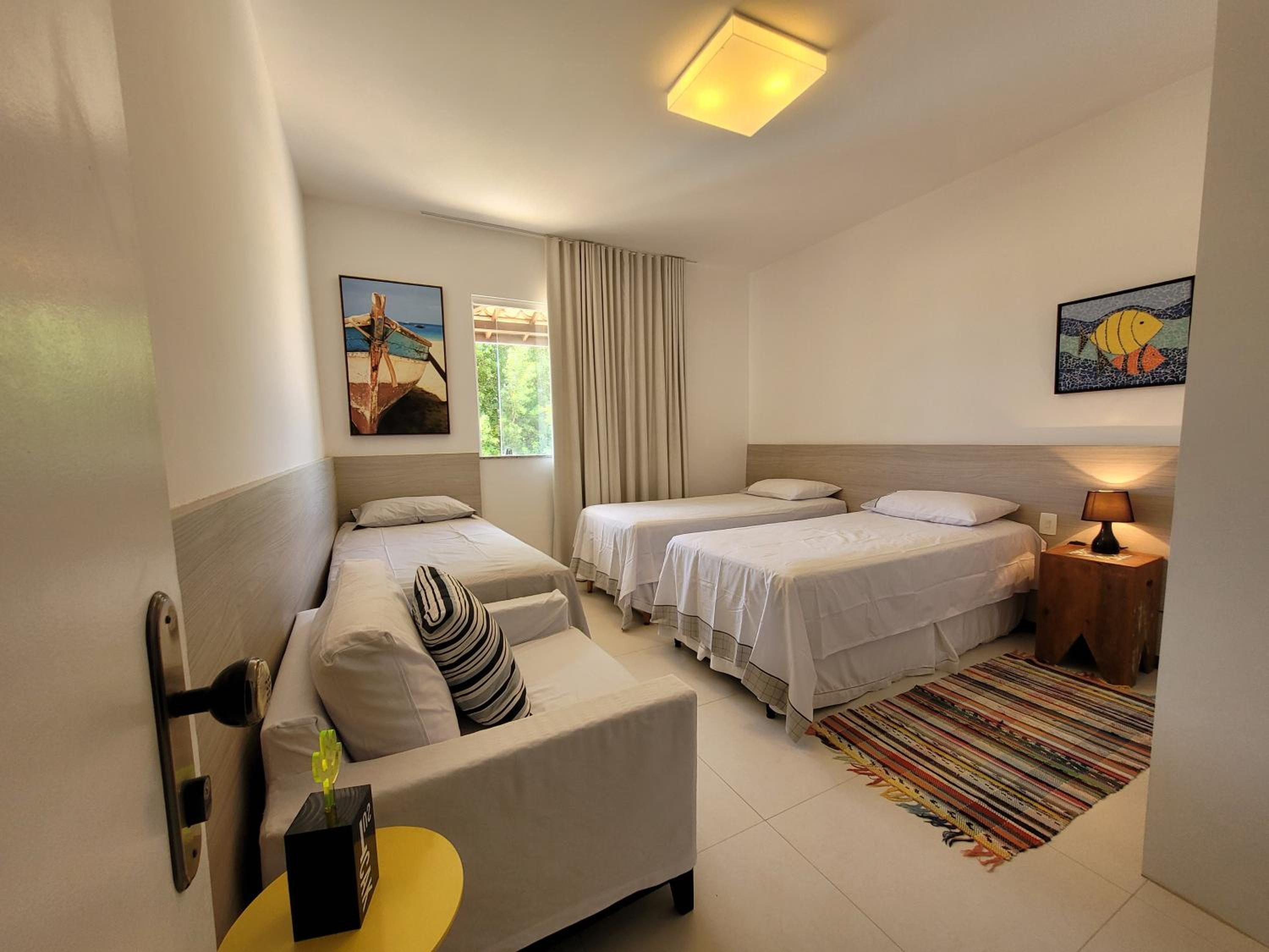 Guarajuba, 5 suites e piscina