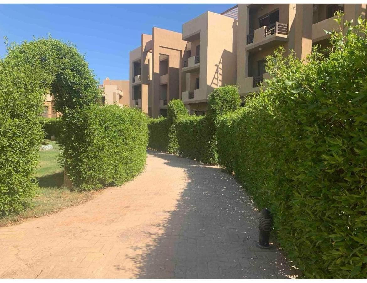 Ain Sokhna- Lovely Challet w garden overlooking pool