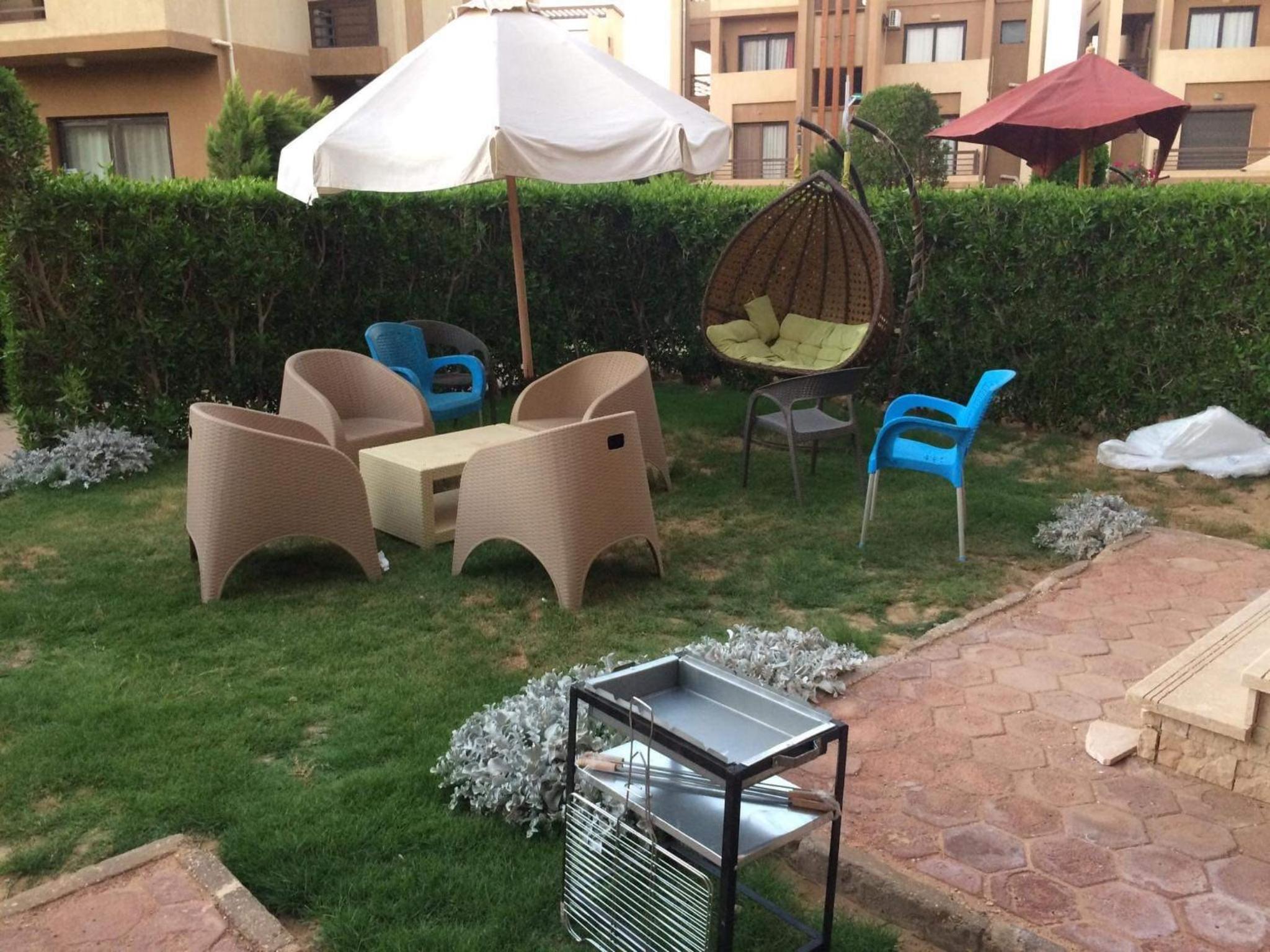 Ain Sokhna- Lovely Challet w garden overlooking pool